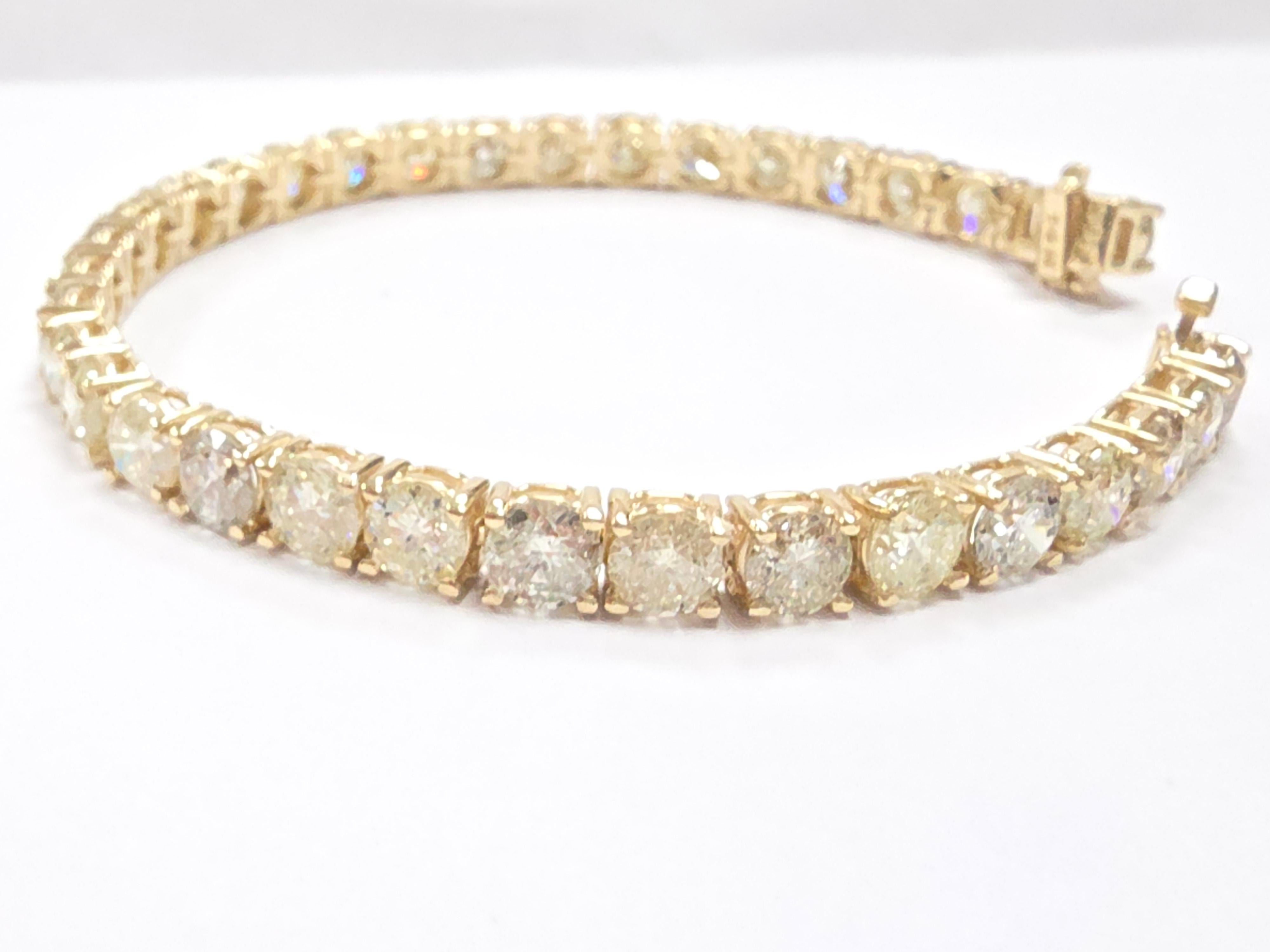 18,18 Karat Naturdiamant-Tennisarmband 14 Karat Gelbgold (Brillantschliff) im Angebot