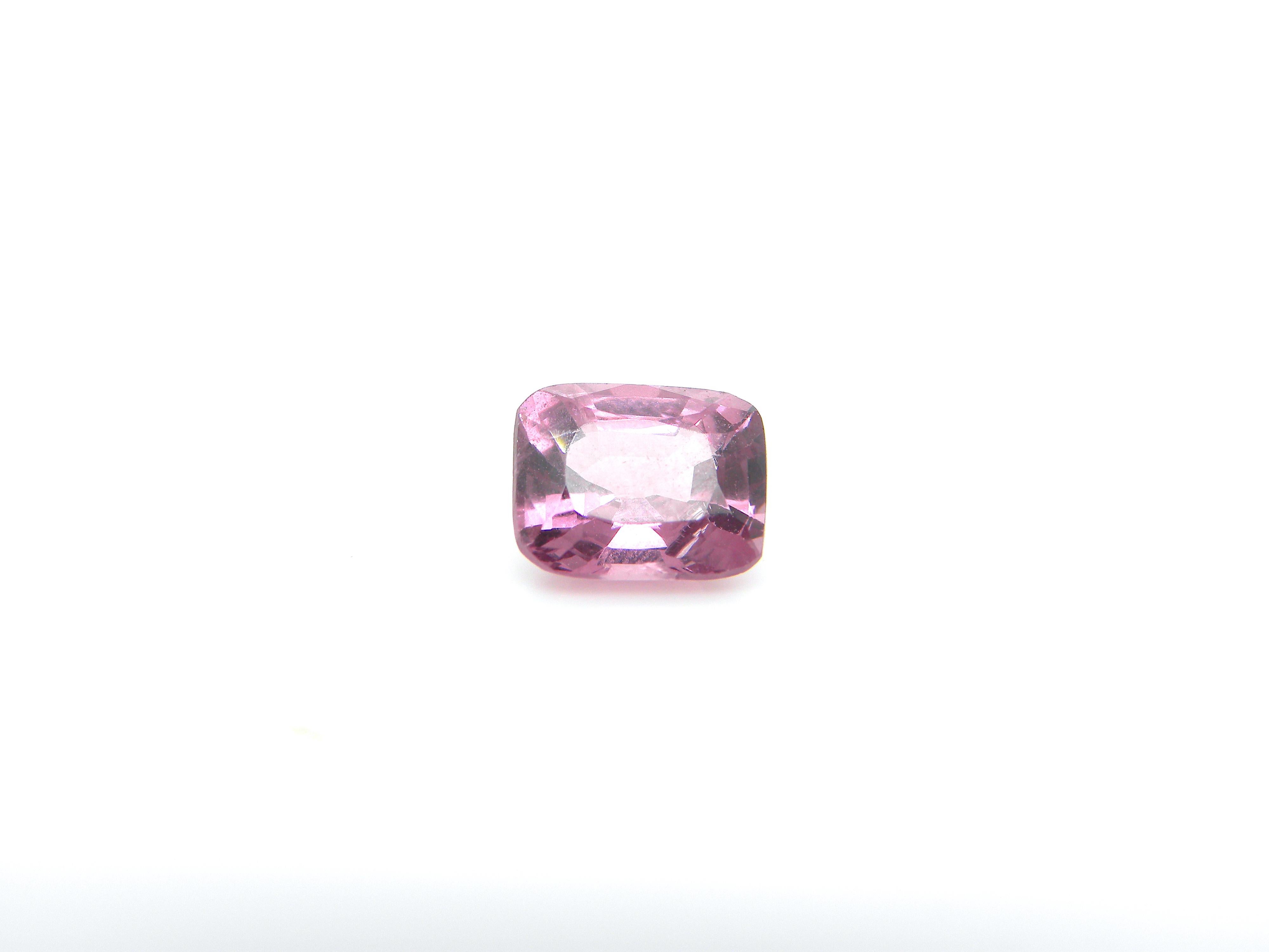 1,82 Karat lila-rosa Spinell, nicht erhitzt, im Kissenschliff für Damen oder Herren im Angebot