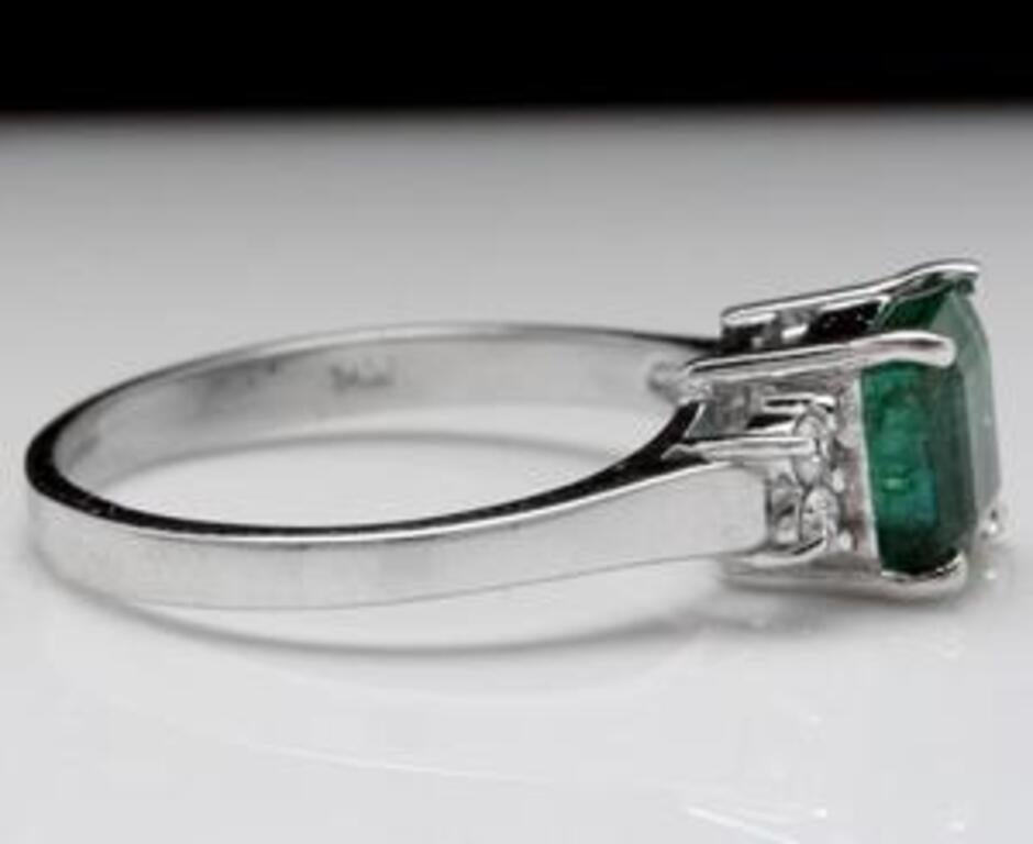 Emerald Cut 1.82 Carat Natural Emerald and Diamond 14 Karat Solid White Gold Ring For Sale