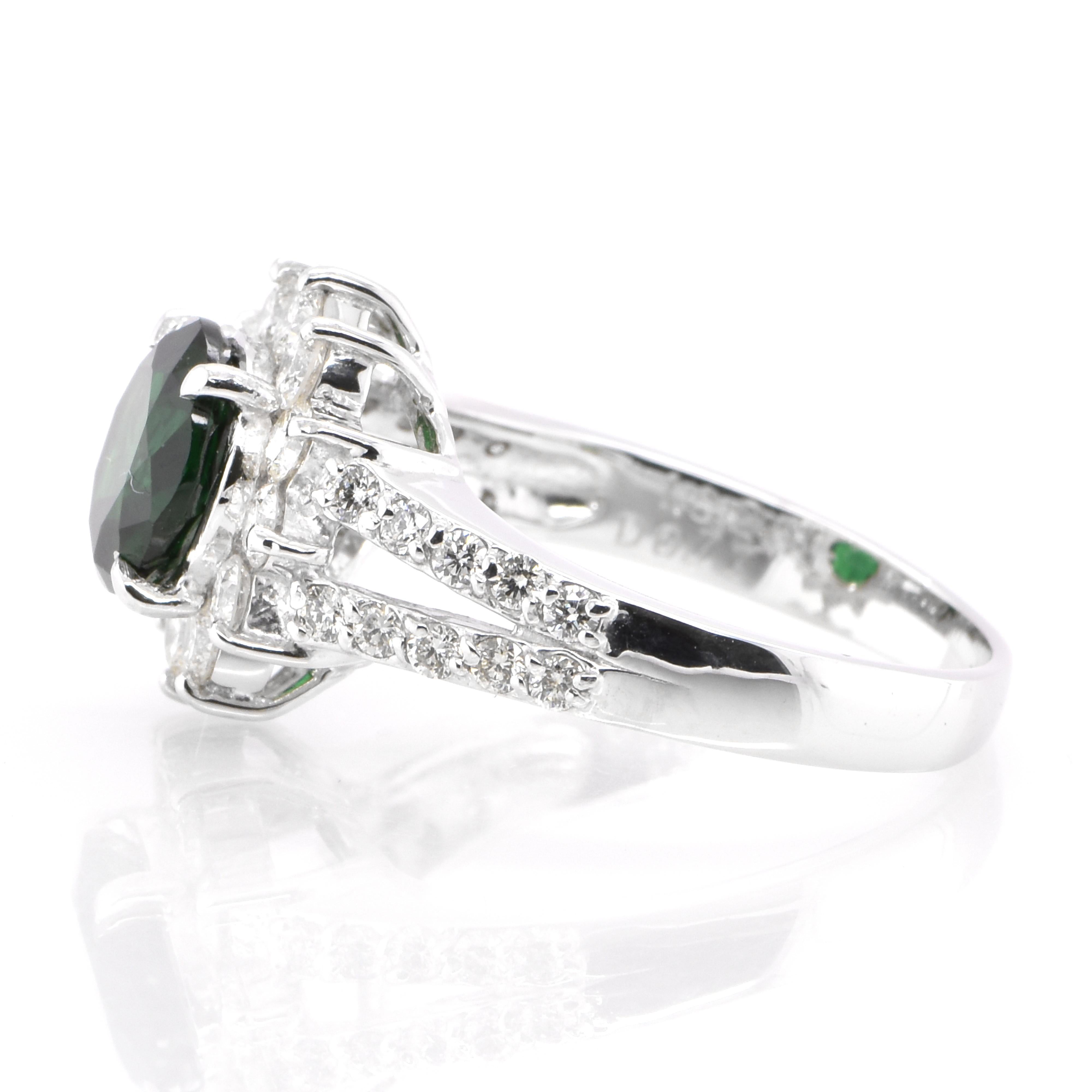Round Cut 1.82 Carat Natural Tsavorite Garnet and Diamond Halo Ring Set in Platinum For Sale