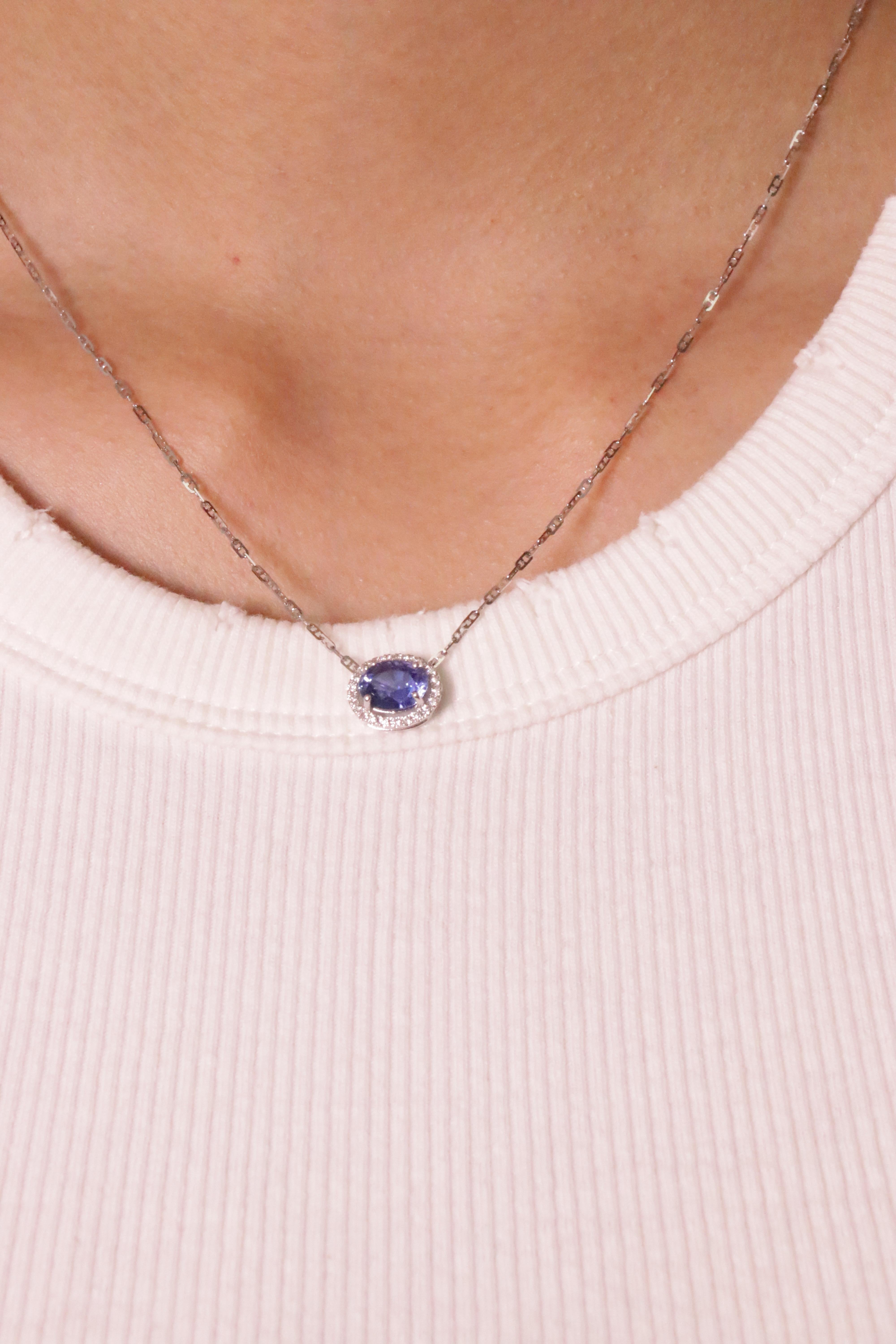 1,82 Karat Halskette mit Anhänger mit lebhaftem blauem Saphir und Diamant im Angebot 3