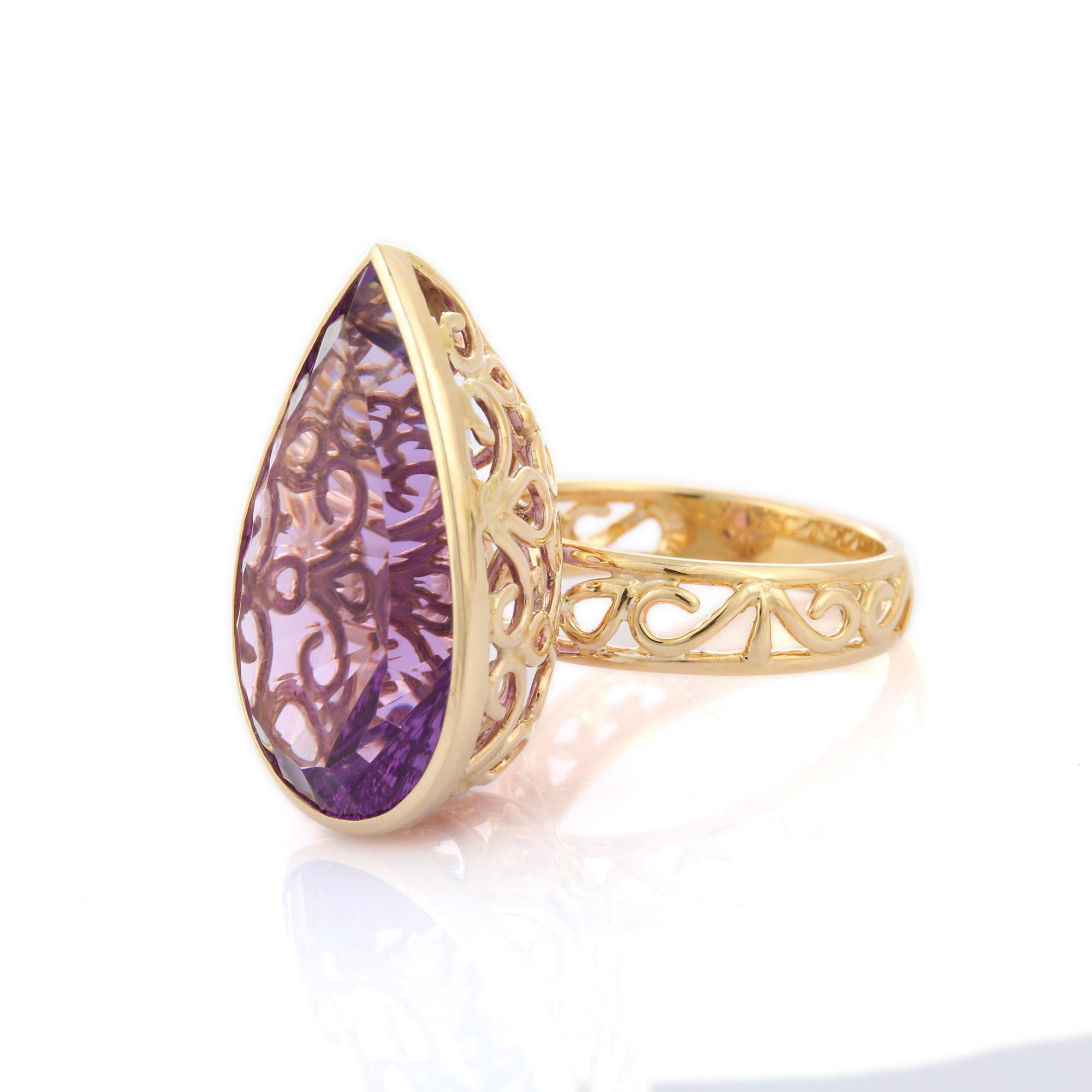 For Sale:  18.2 Carat Pear Cut Amethyst Cocktail Ring in 14K Yellow Gold 3