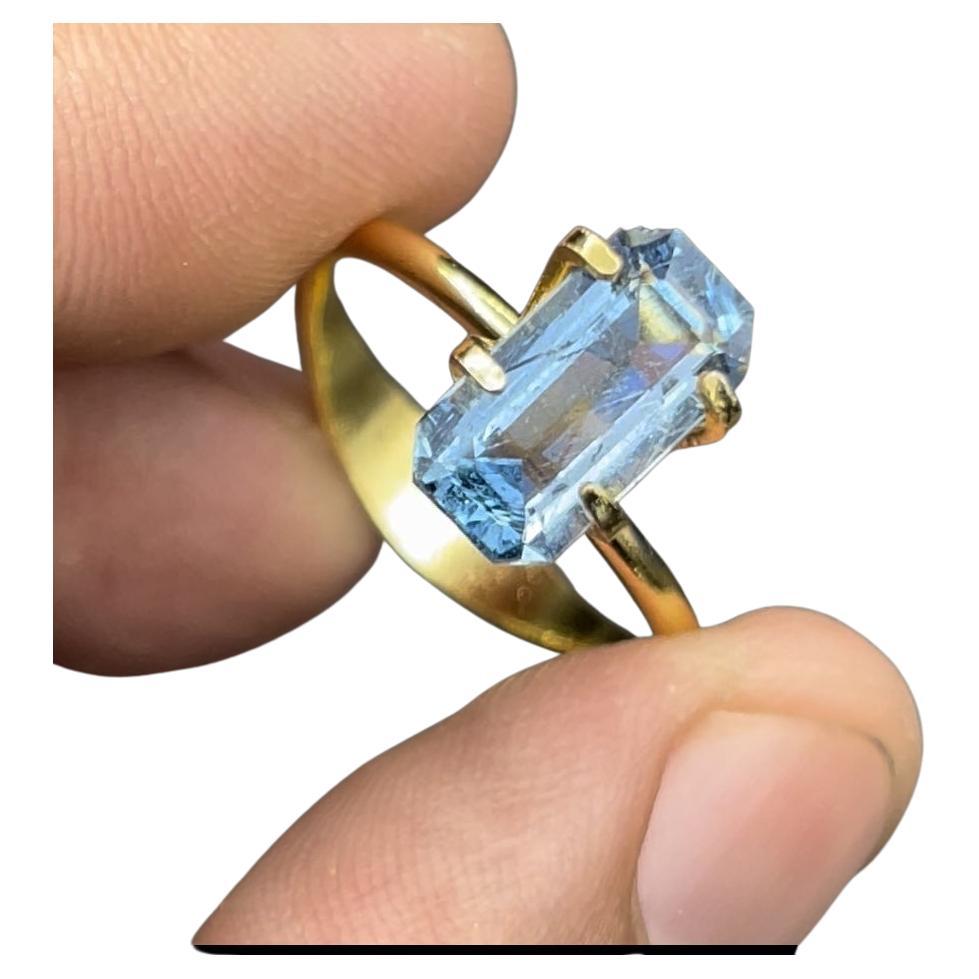 1.82 Carat Precision Emerald Cut Santa Maria Aquamarine Solitaire Ring Loose Gem For Sale