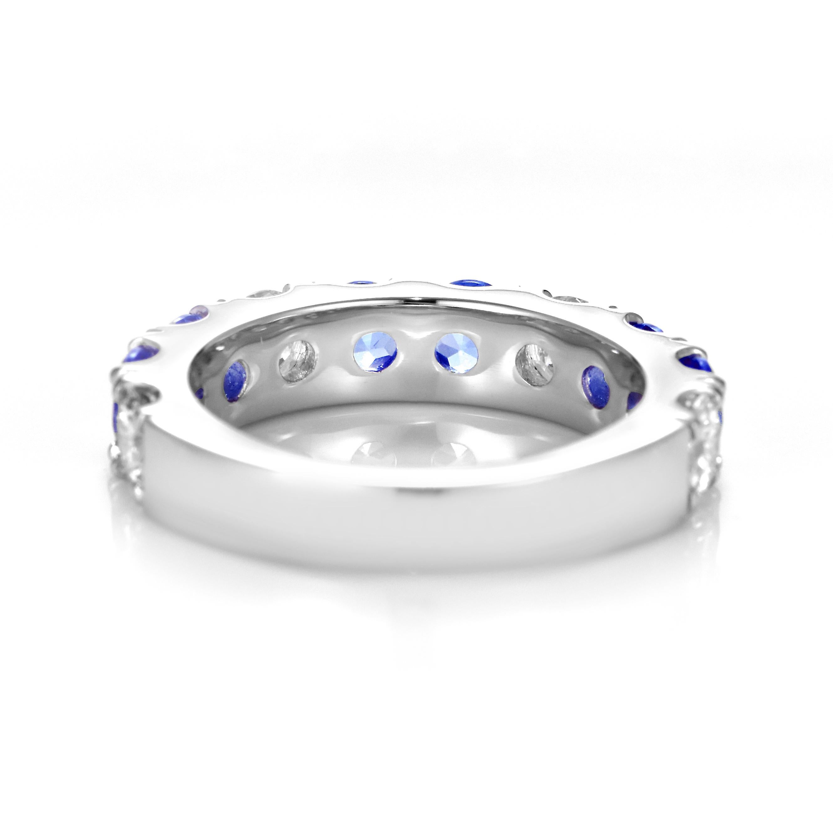 Anello mezza eternità con zaffiro e diamante da 1,82 carati in platino in vendita 5