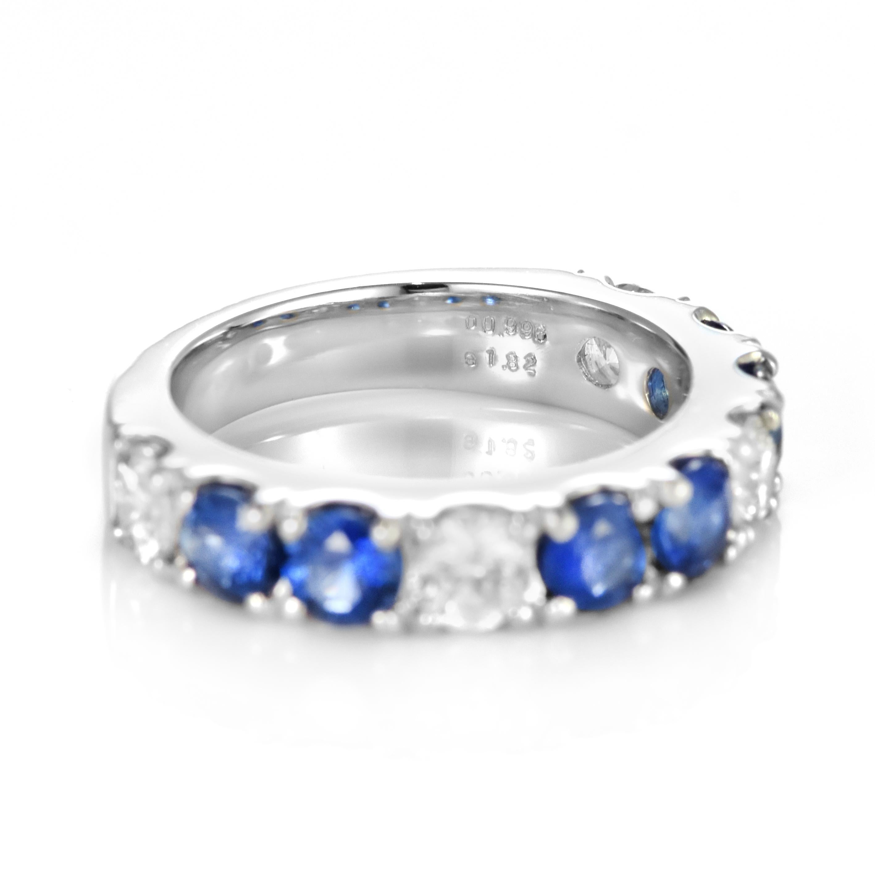 Anello mezza eternità con zaffiro e diamante da 1,82 carati in platino in vendita 1