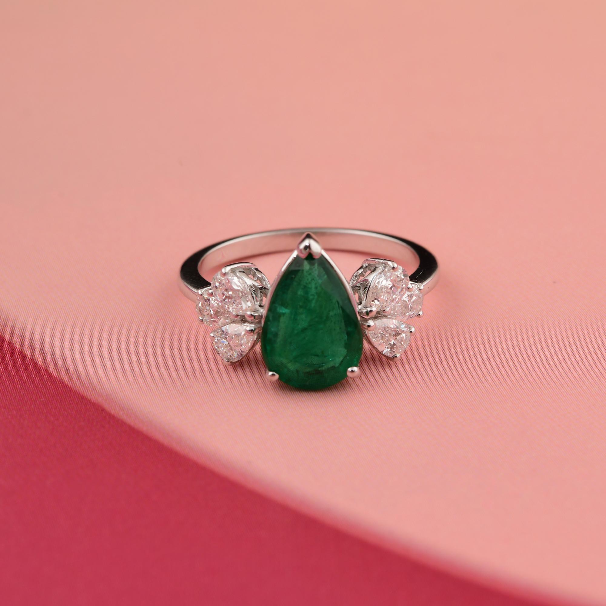 Pear Cut 1.82 Carat Zambian Emerald Gemstone Ring 0.7 Ct SI/H Diamond 18 Karat White Gold For Sale