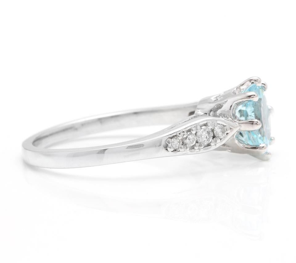 1.82 Carat Impressive Natural Aquamarine and Diamond 14K Solid White Gold Ring In New Condition For Sale In Los Angeles, CA