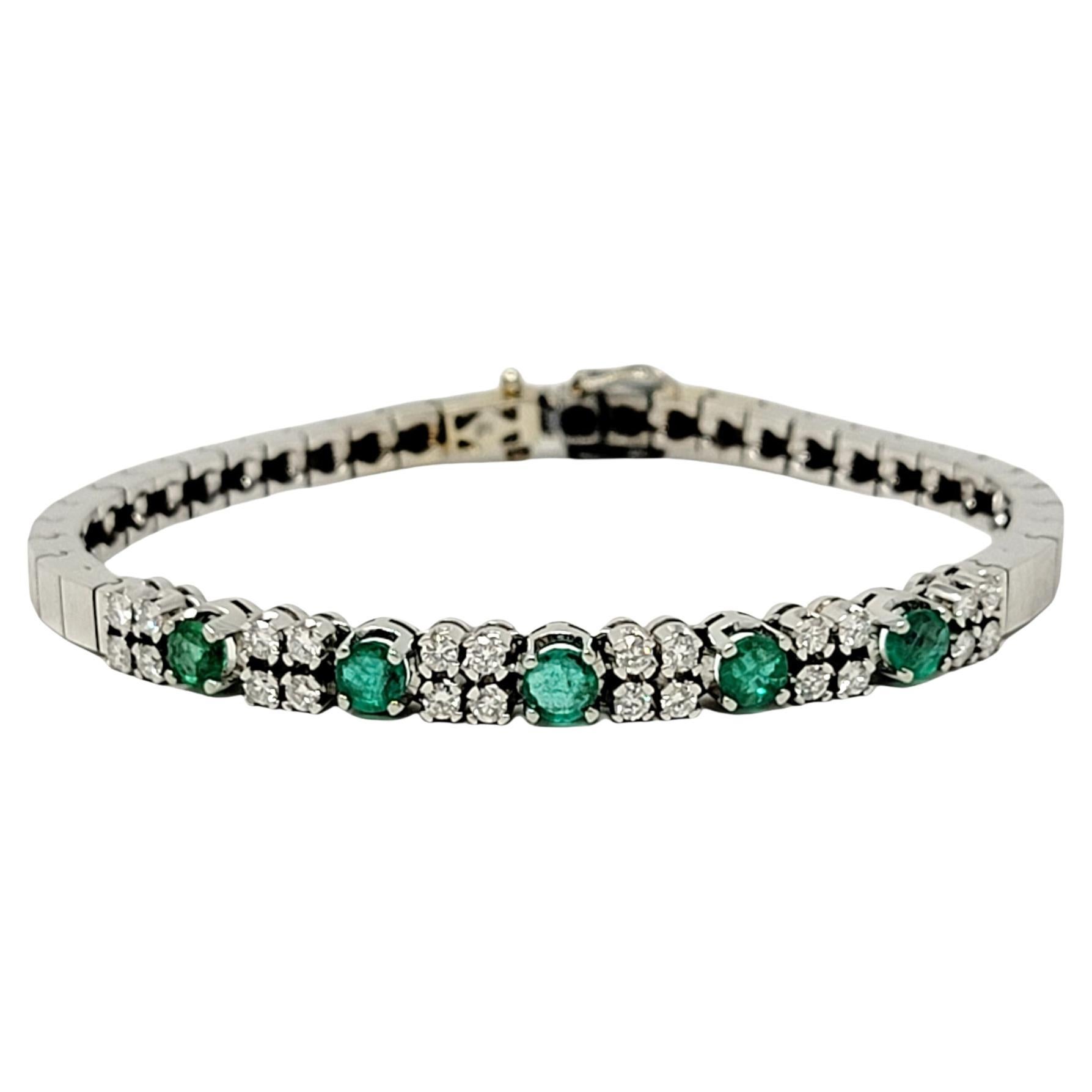 1.82 Carats Round Diamond and Emerald Link Bracelet in 18 Karat White Gold For Sale