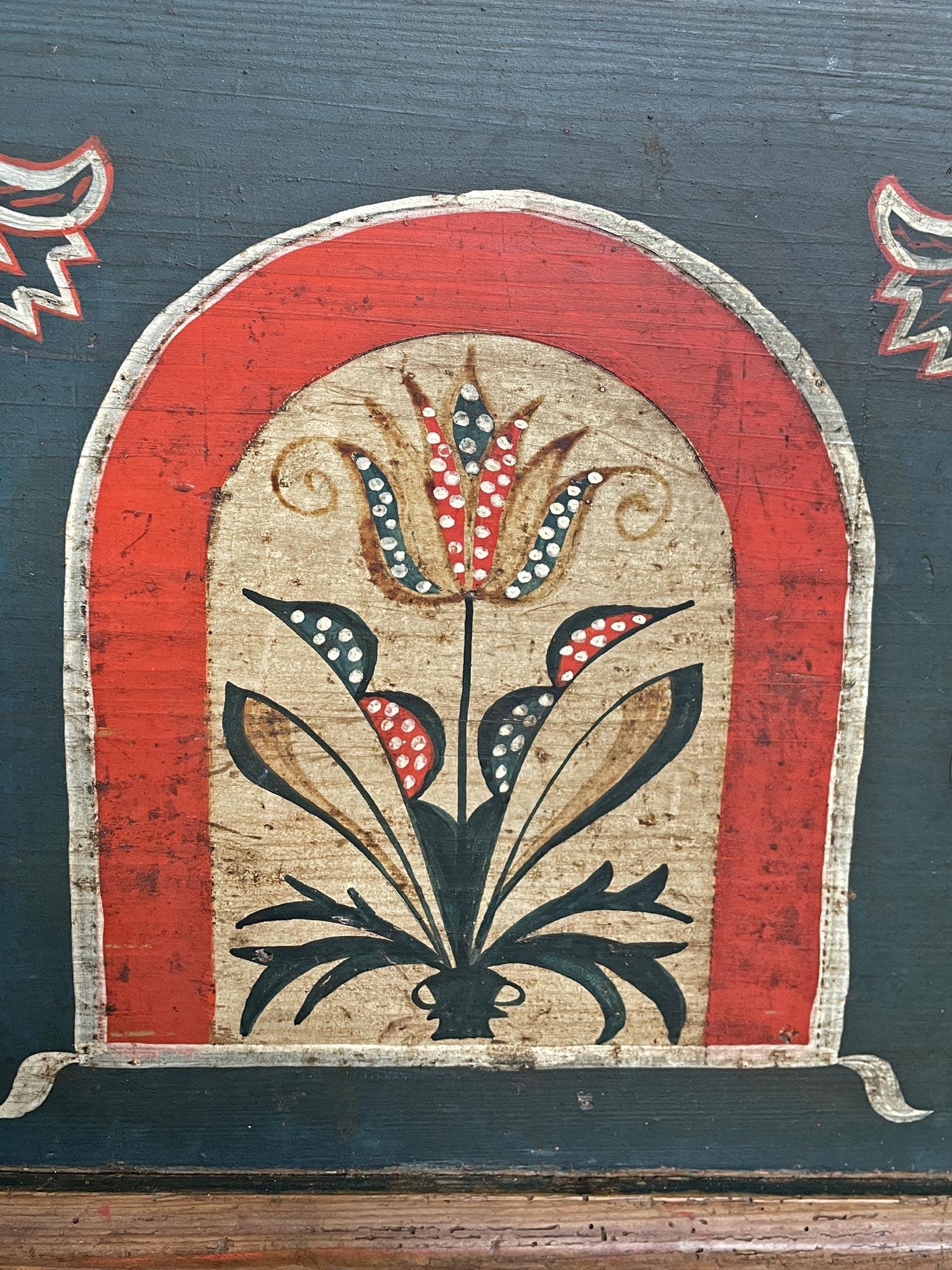 1820 Blue Floral Panted Blanket Chest 6