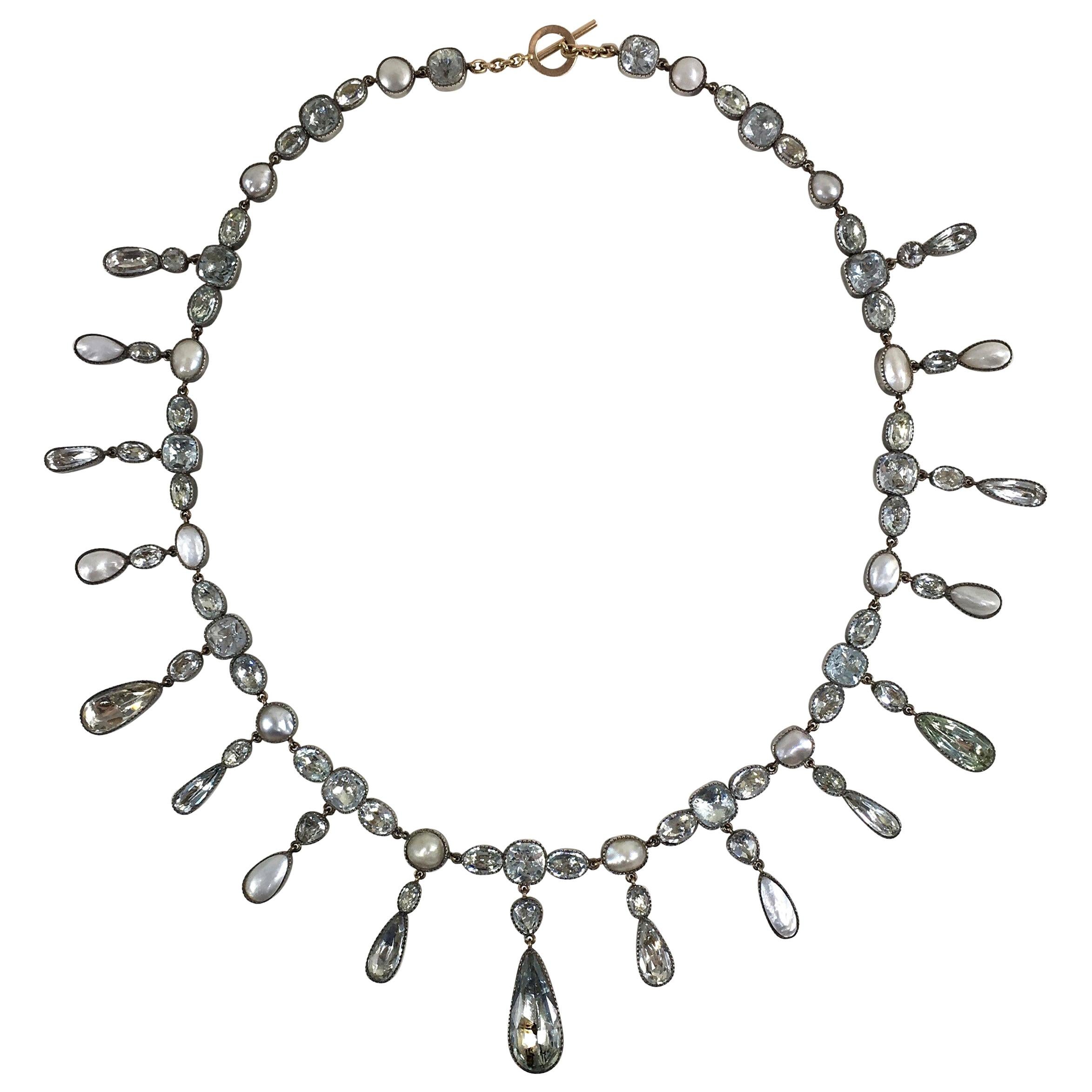 1820 Halskette mit Riviere-Anhänger, georgianischer blauer Aquamarin, weiße Perle Silber Fransen