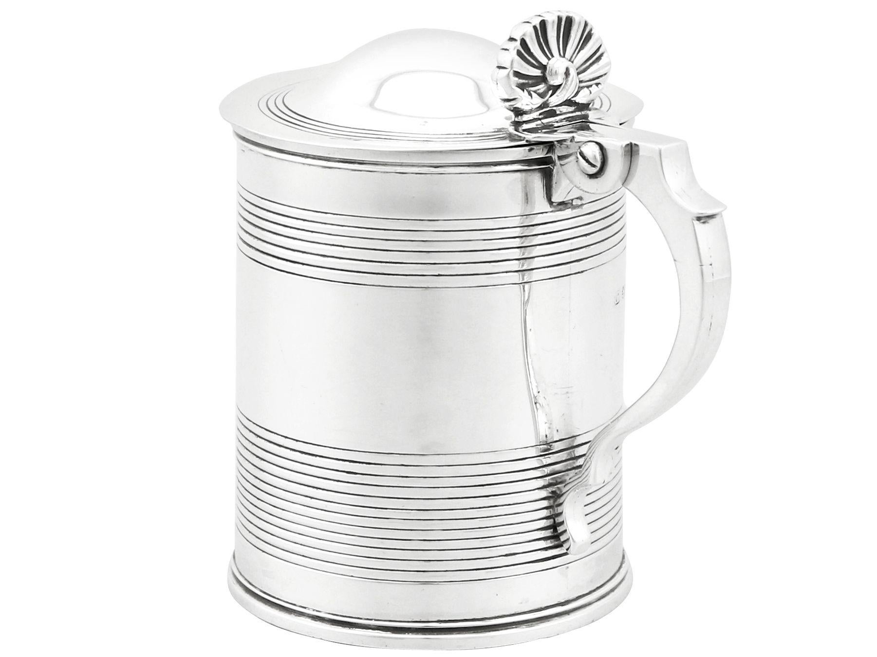 George IV 1820s Antique Sterling Silver Half Pint Tankard For Sale