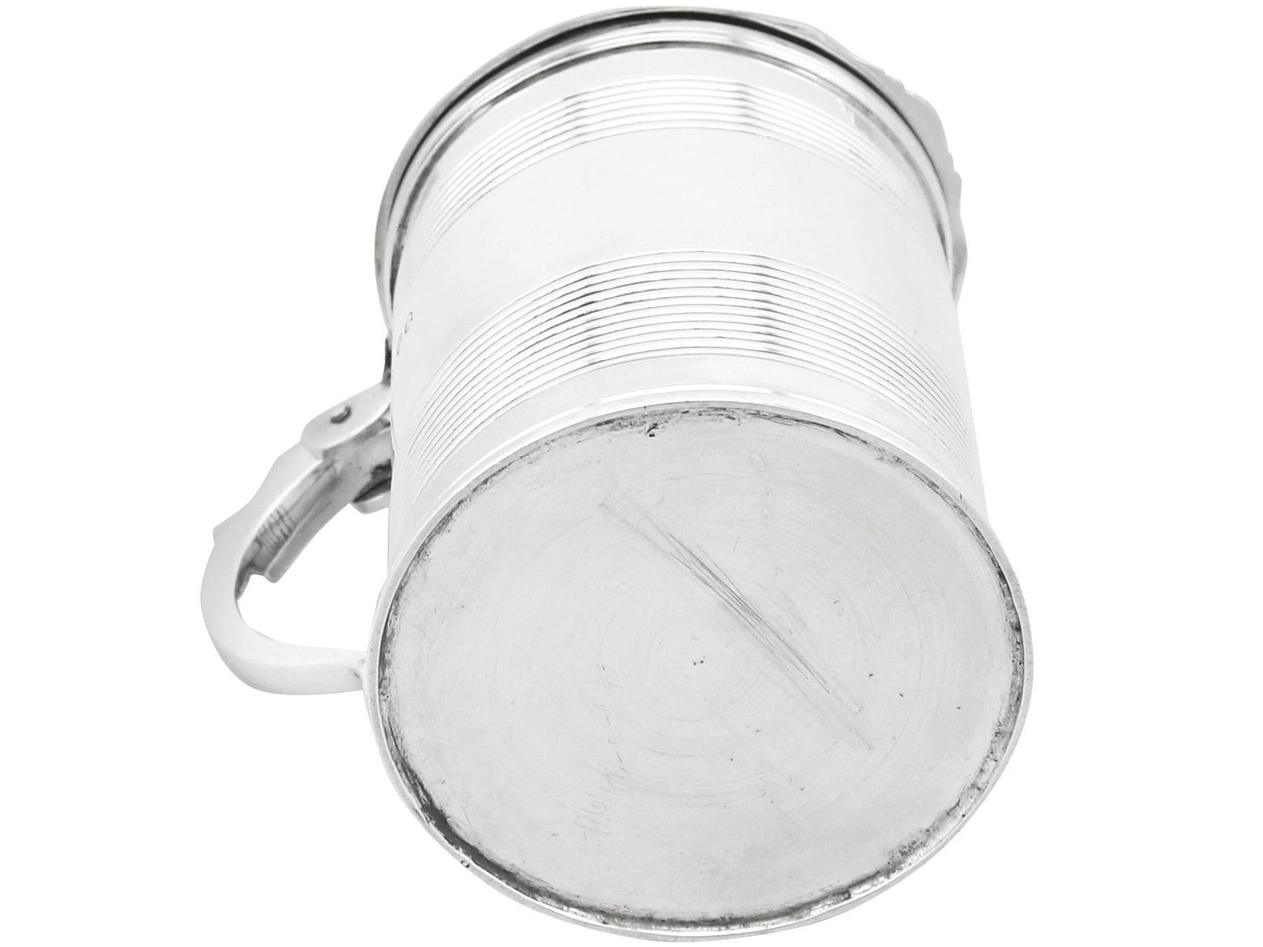 1820s Antique Sterling Silver Half Pint Tankard For Sale 2