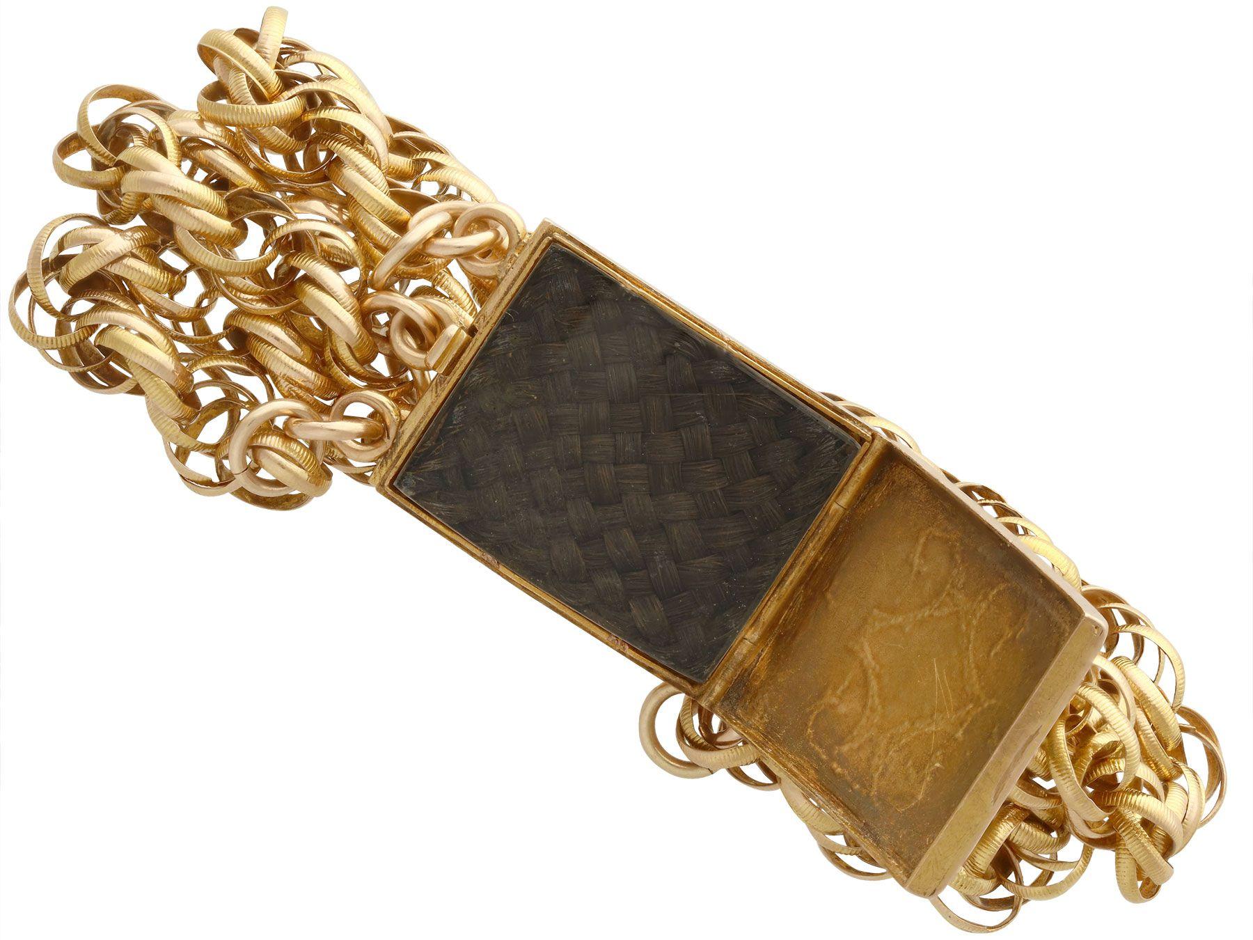 1820er Jahre Antikes Türkis- und Gelbgold Trauer-Medaillon-Armband im Angebot 2