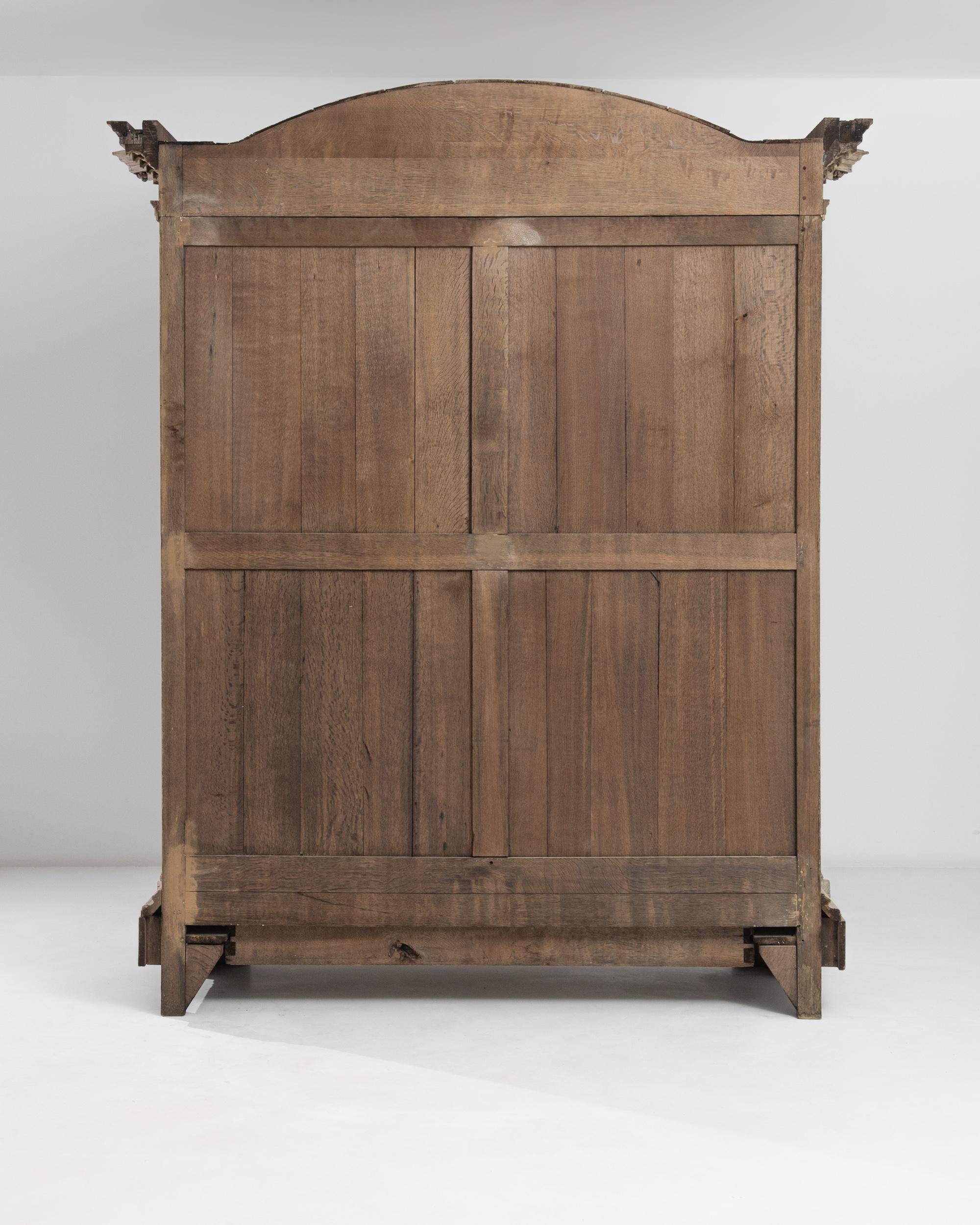1820s Belgian Bleached Oak Armoire For Sale 6
