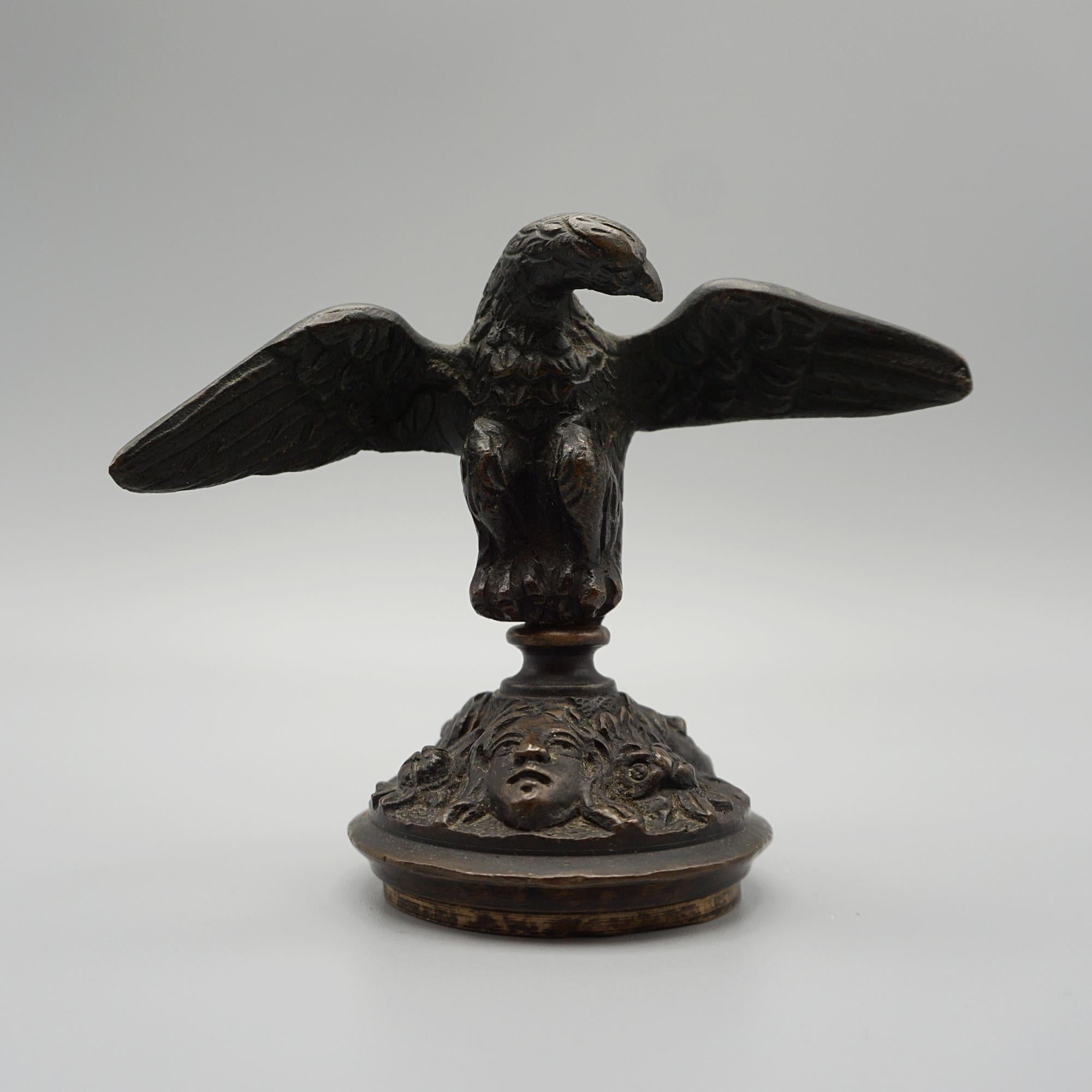1820's Bronze Inkwell with an Eagle Standing Atop  For Sale 2