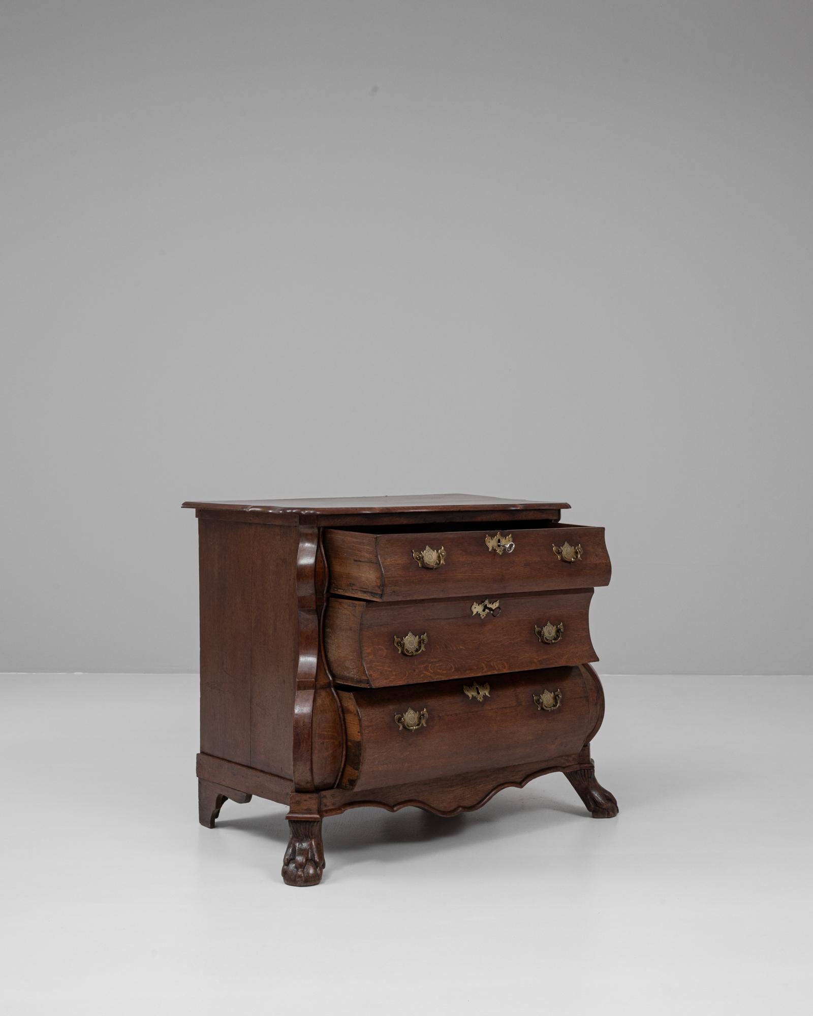 Cómoda de caoba barroca holandesa de 1820 Madera en venta