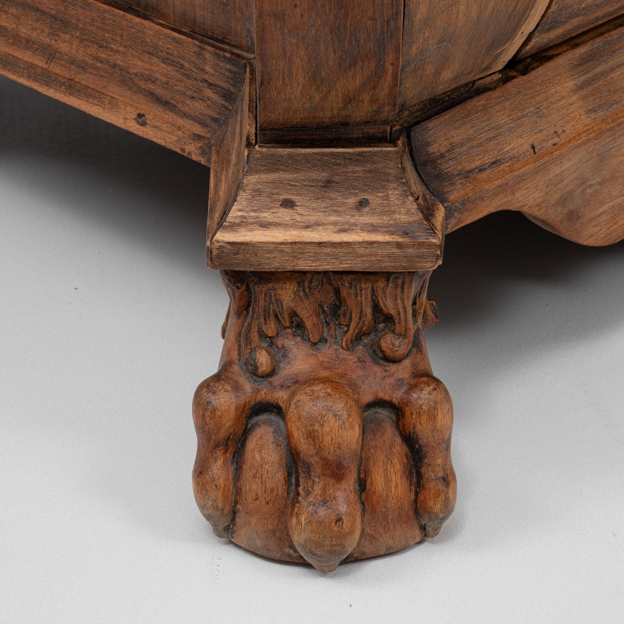 Cassettiera olandese in legno con bombe del 1820 9