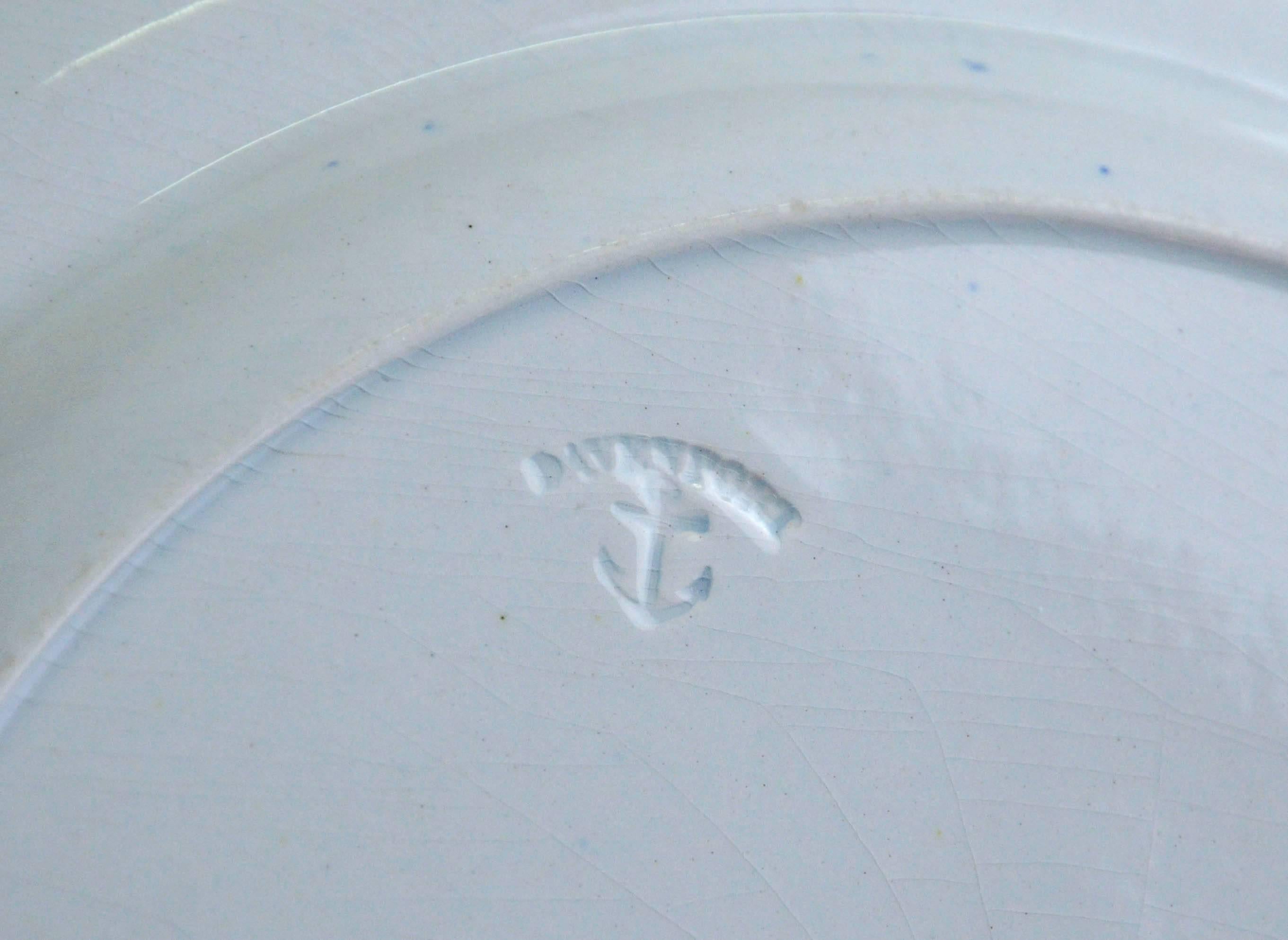 1820s English Dark Blue & White John Davenport Earthenware Floral Dessert Plate 3