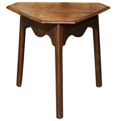 1820s English Georgian Oak Cricket Table with Polygonal Top and Valanced Apron