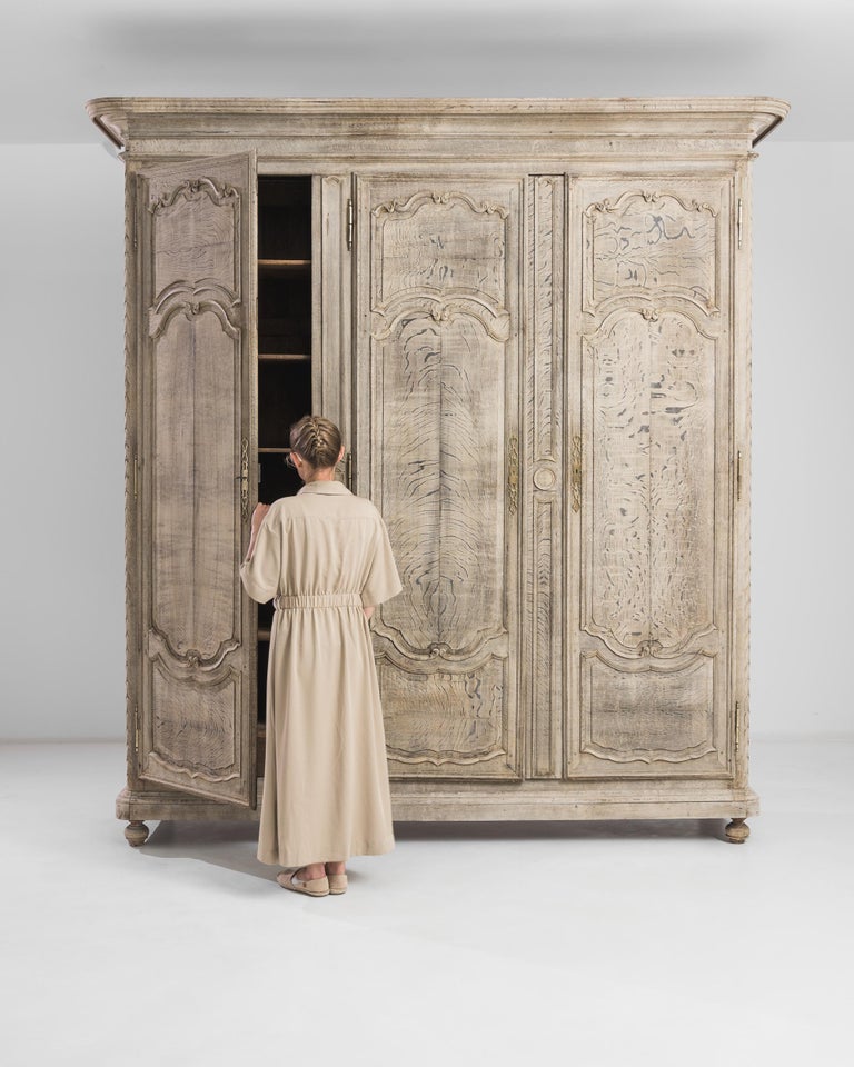 1820s French Antique Oak Armoire For Sale at 1stDibs