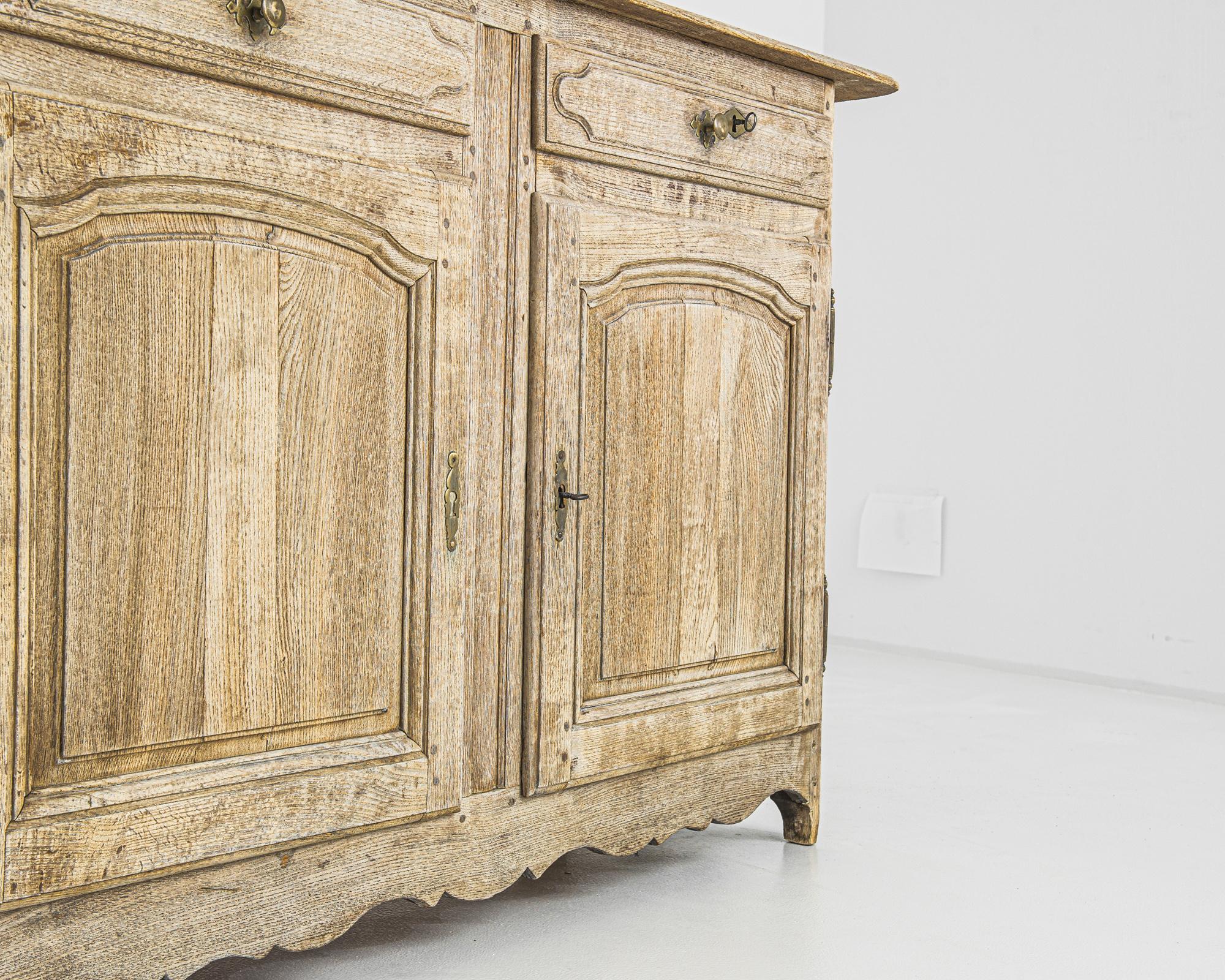 1820s French Bleached Oak Buffet 3