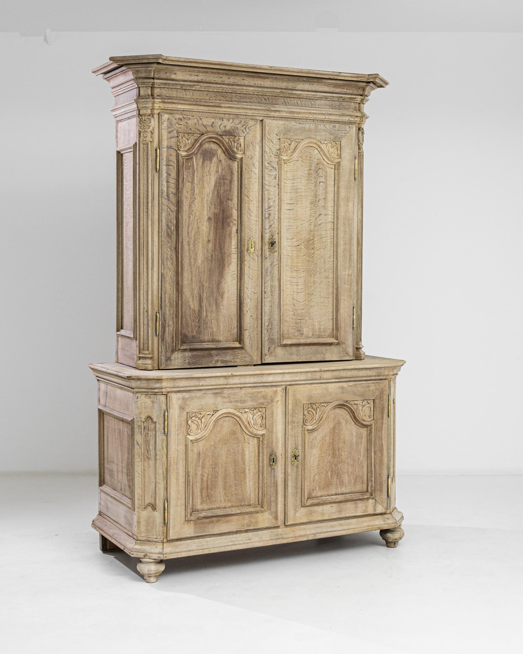 1820s French Bleached Oak Cabinet In Good Condition In High Point, NC