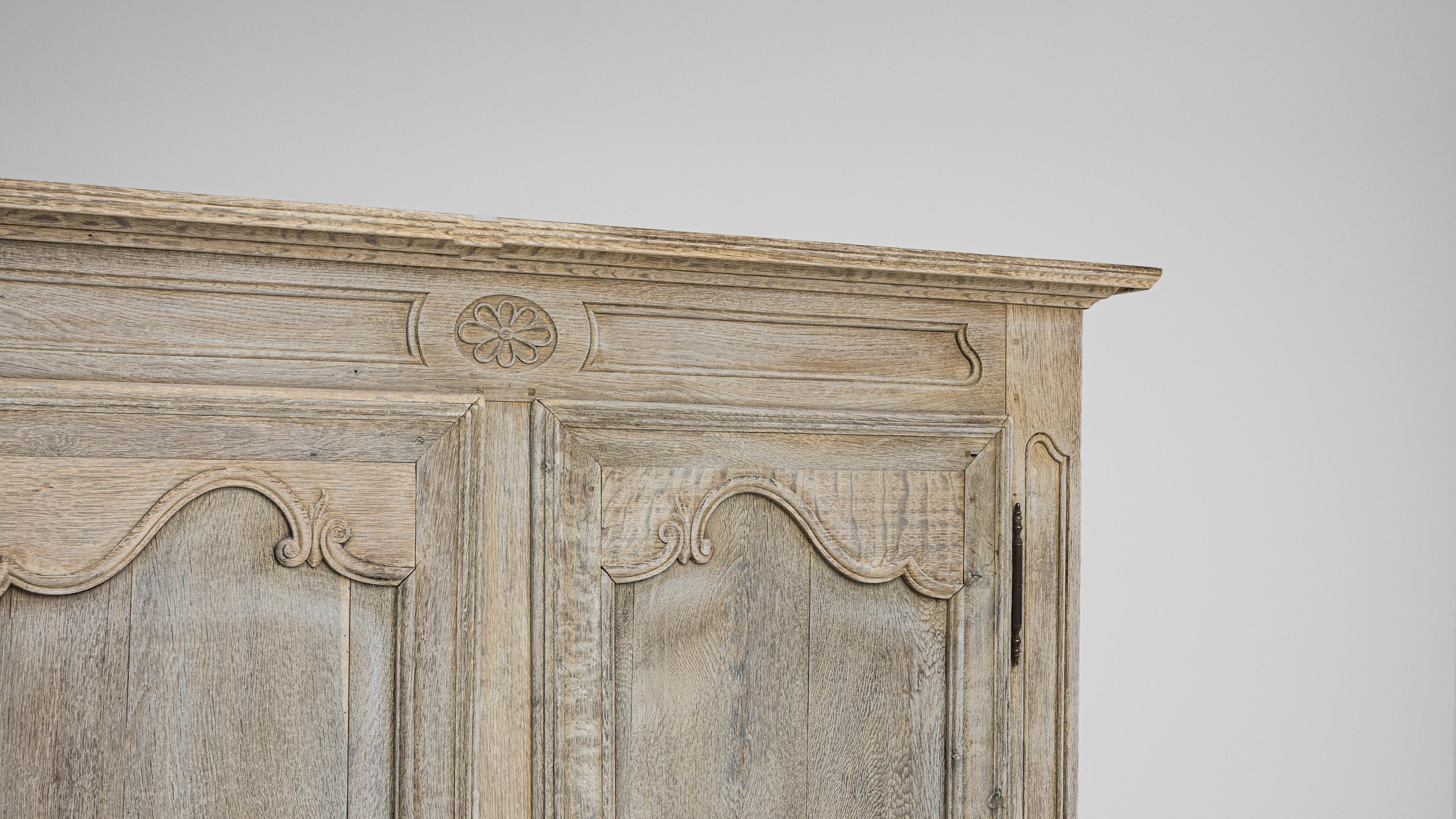 1820s French Bleached Oak Cabinet 2