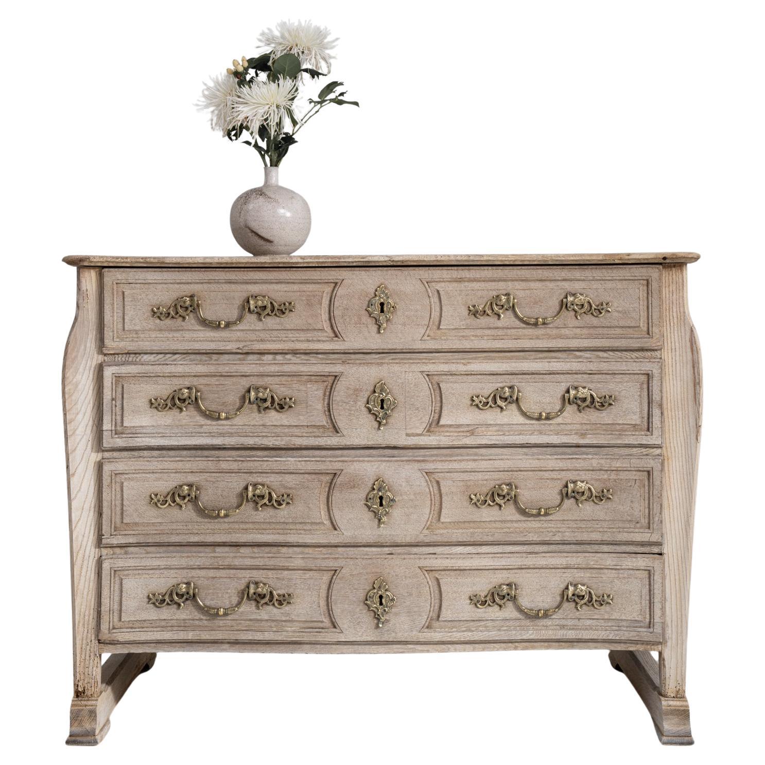 1820s French Oak Chest Of Drawers