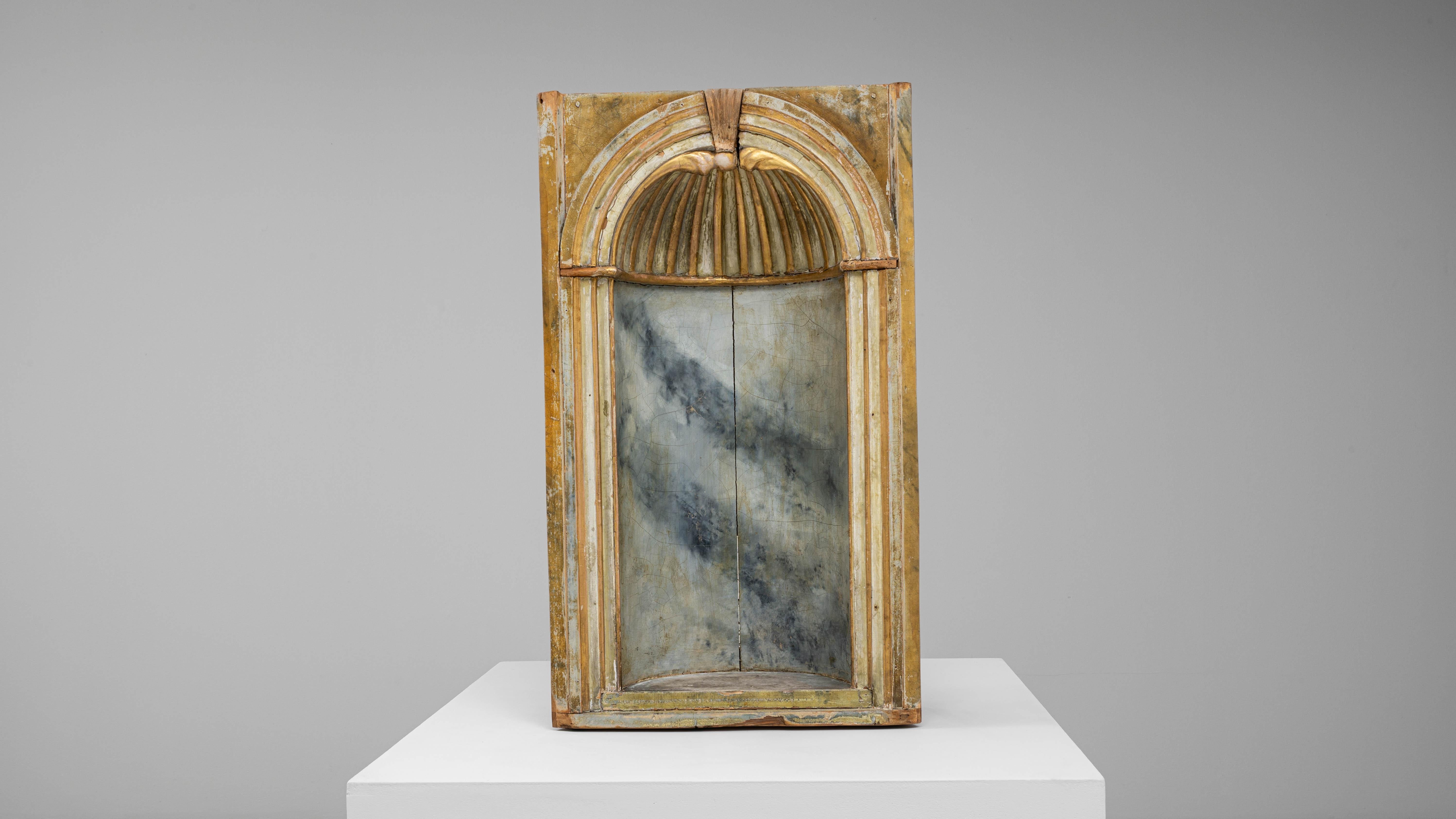 XIXe siècle Niche en bois patiné français des années 1820 en vente