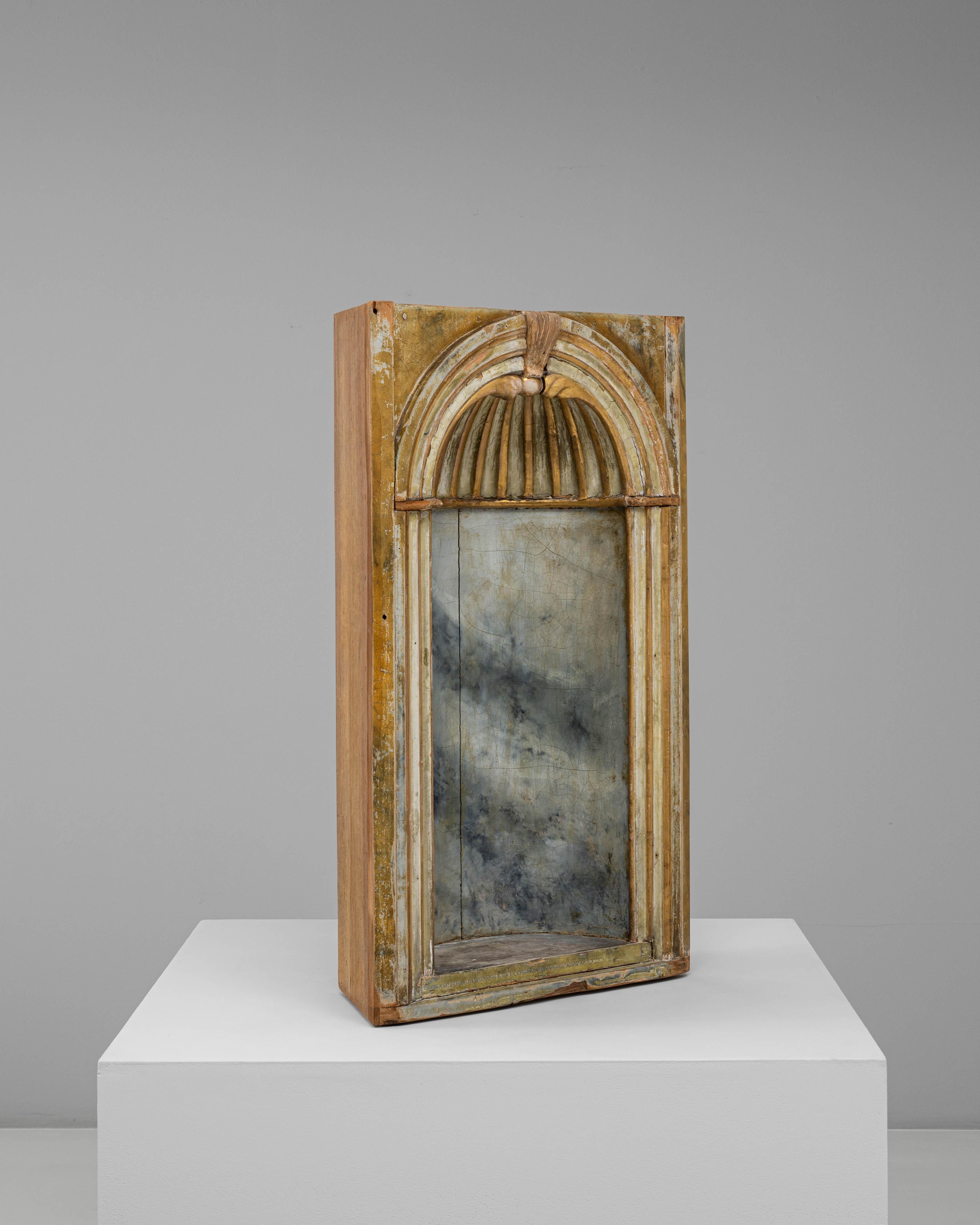 Niche en bois patiné français des années 1820 en vente 3