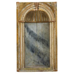 Niche en bois patiné français des années 1820