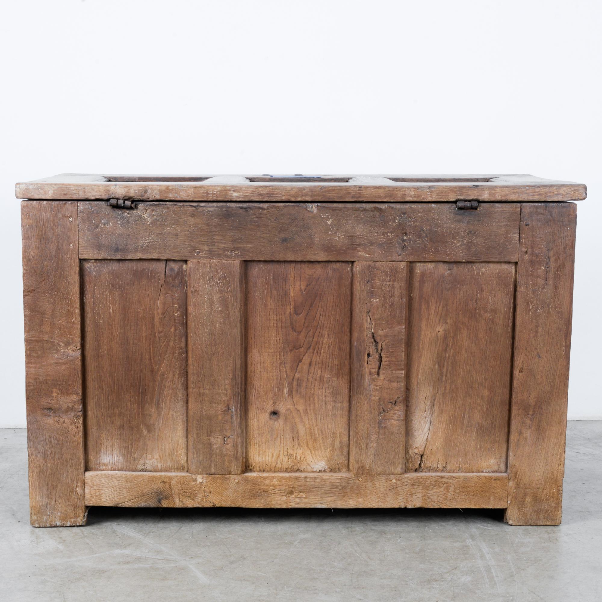 1820s French Wooden Trunk 6