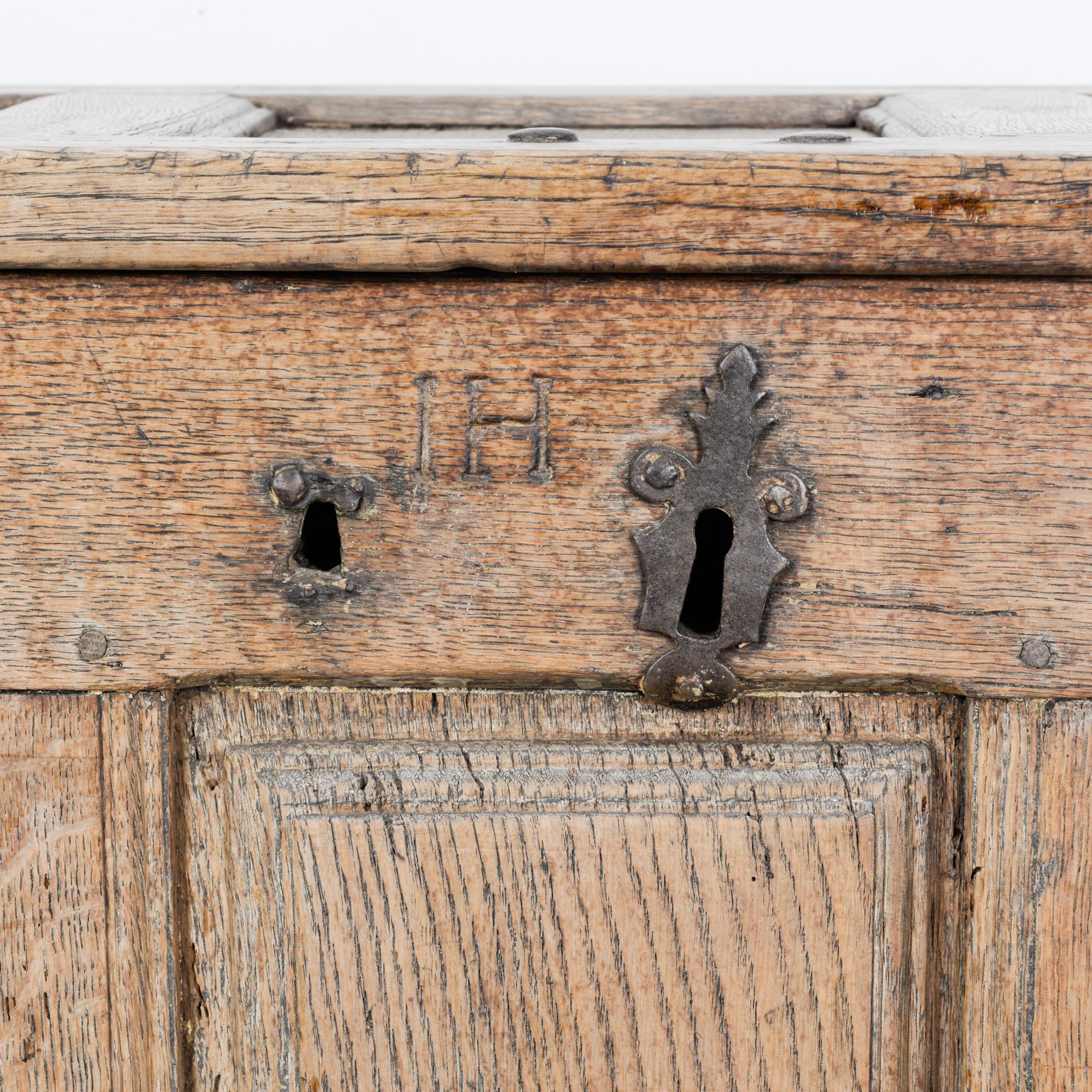 1820s French Wooden Trunk 1
