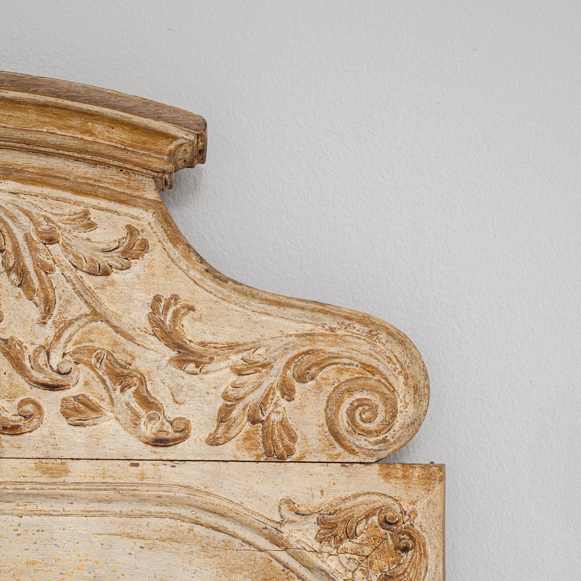 1820er Jahre Französisch hölzerne Wanddekoration im Angebot 3