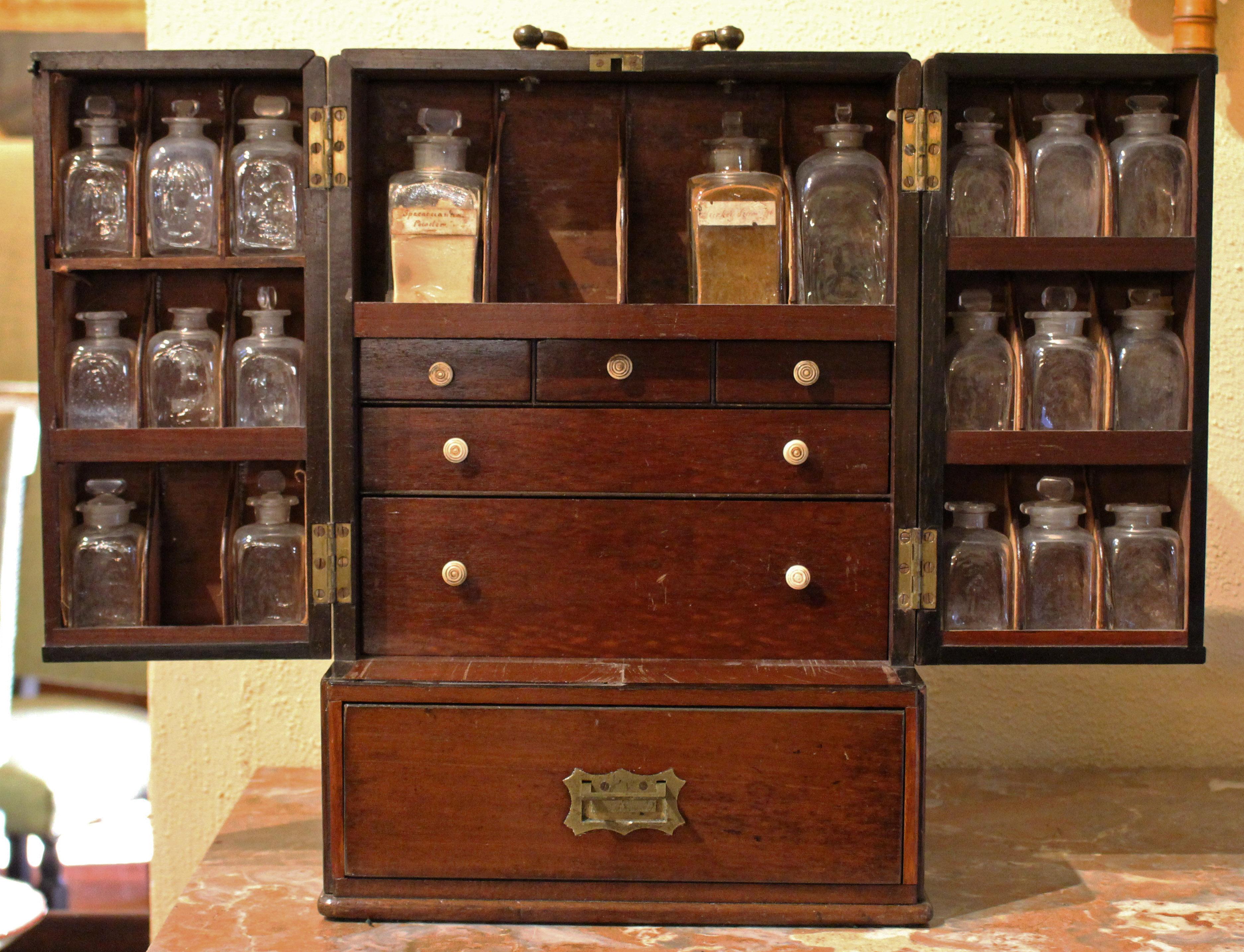 19th Century 1820s George III Apothecary Chest