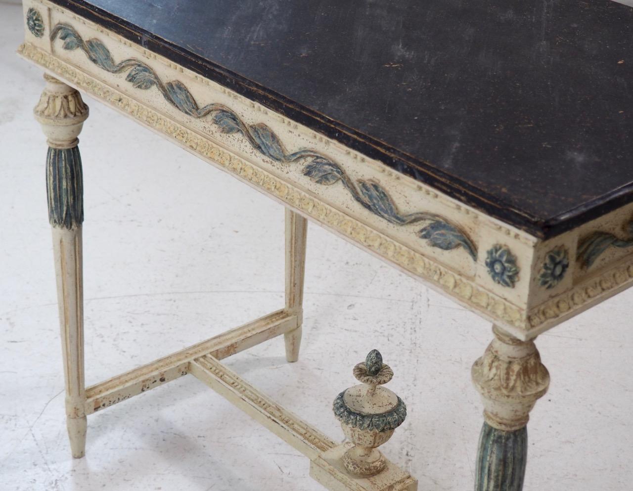 1820s Important Freestanding Console Table, in Original Paint 1