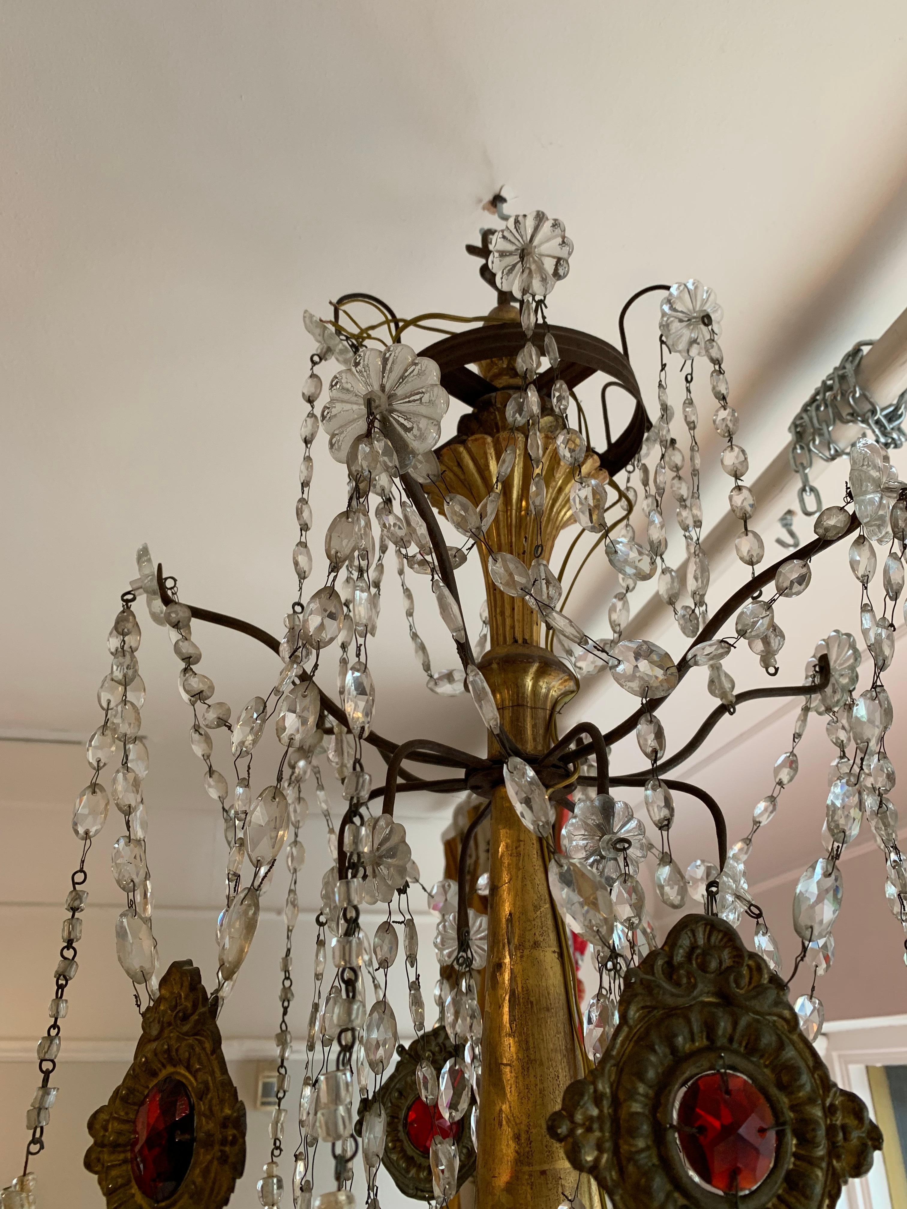 1820s Italian Genoese Six Arm Gilt Chandelier with Glass Lustres, Drops & Beads For Sale 6