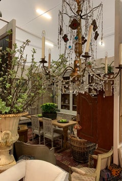 1820s Italian Genoese six arm gilt chandelier with glass lustres, drops & beads