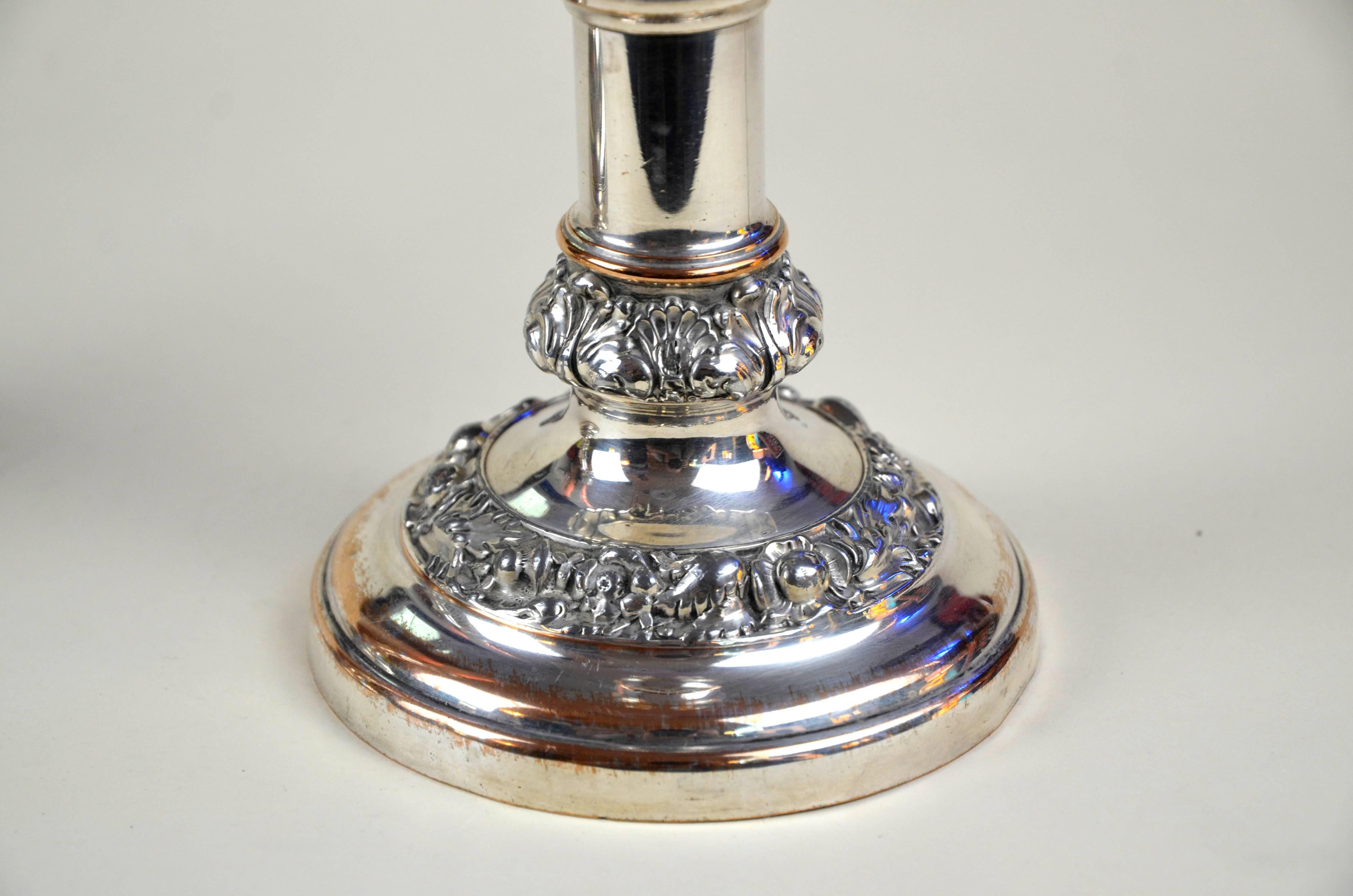 1820s Pair of English Georgian Old Sheffield Plate Telescopic Candlesticks For Sale 3