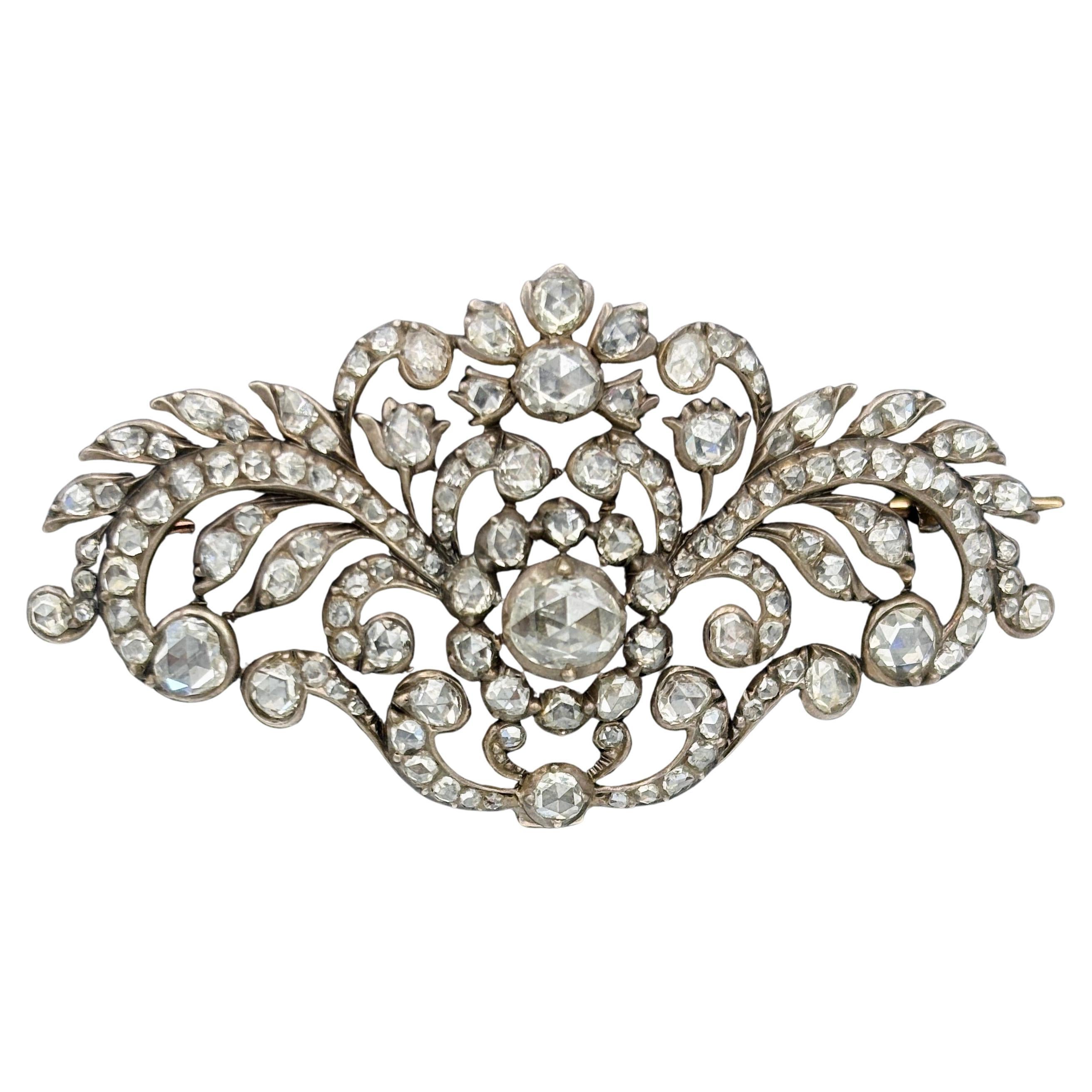 Broche en diamant taillé en rose, en or et en argent, datant de 1820