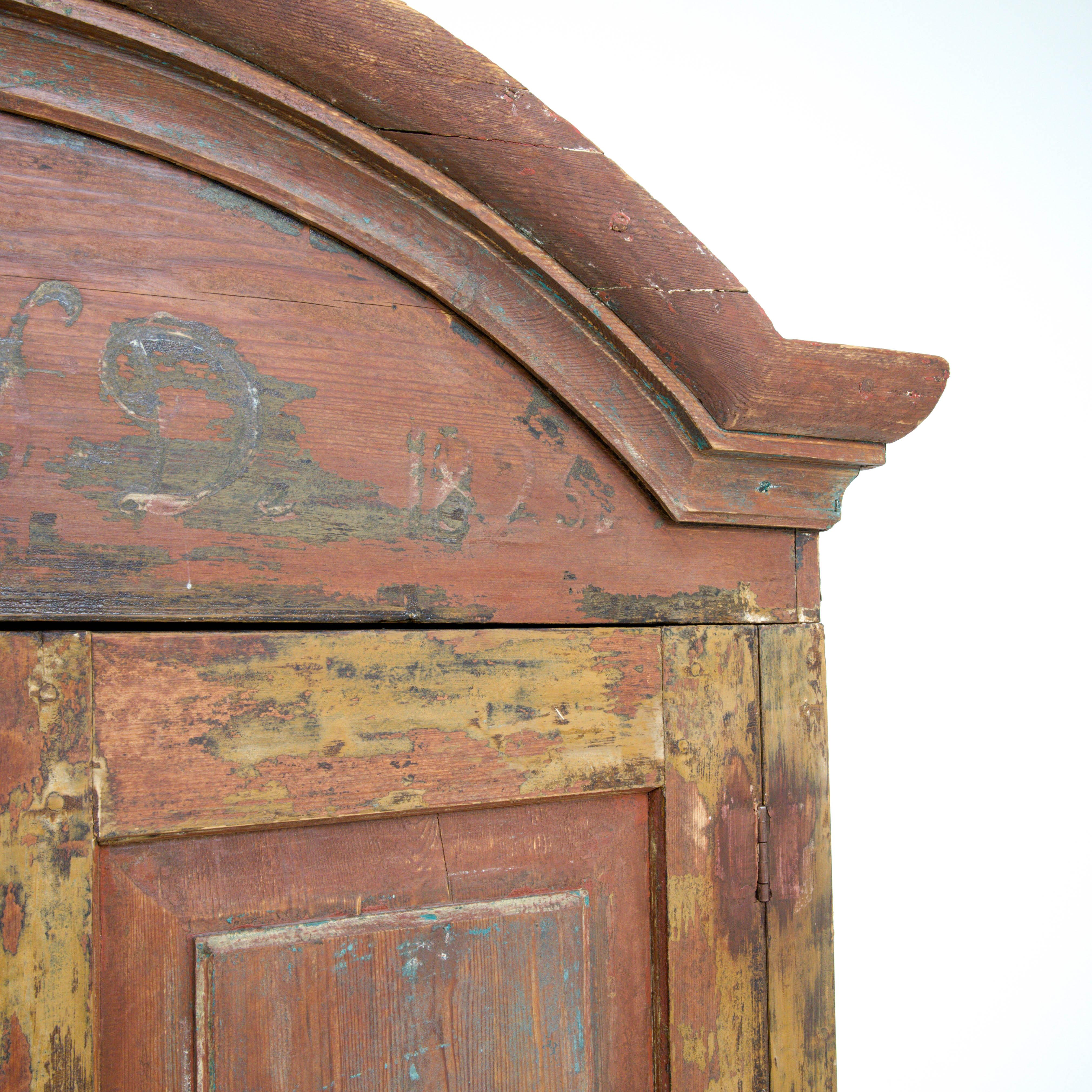 1820s Swedish Wood Patinated Red Cabinet For Sale 5