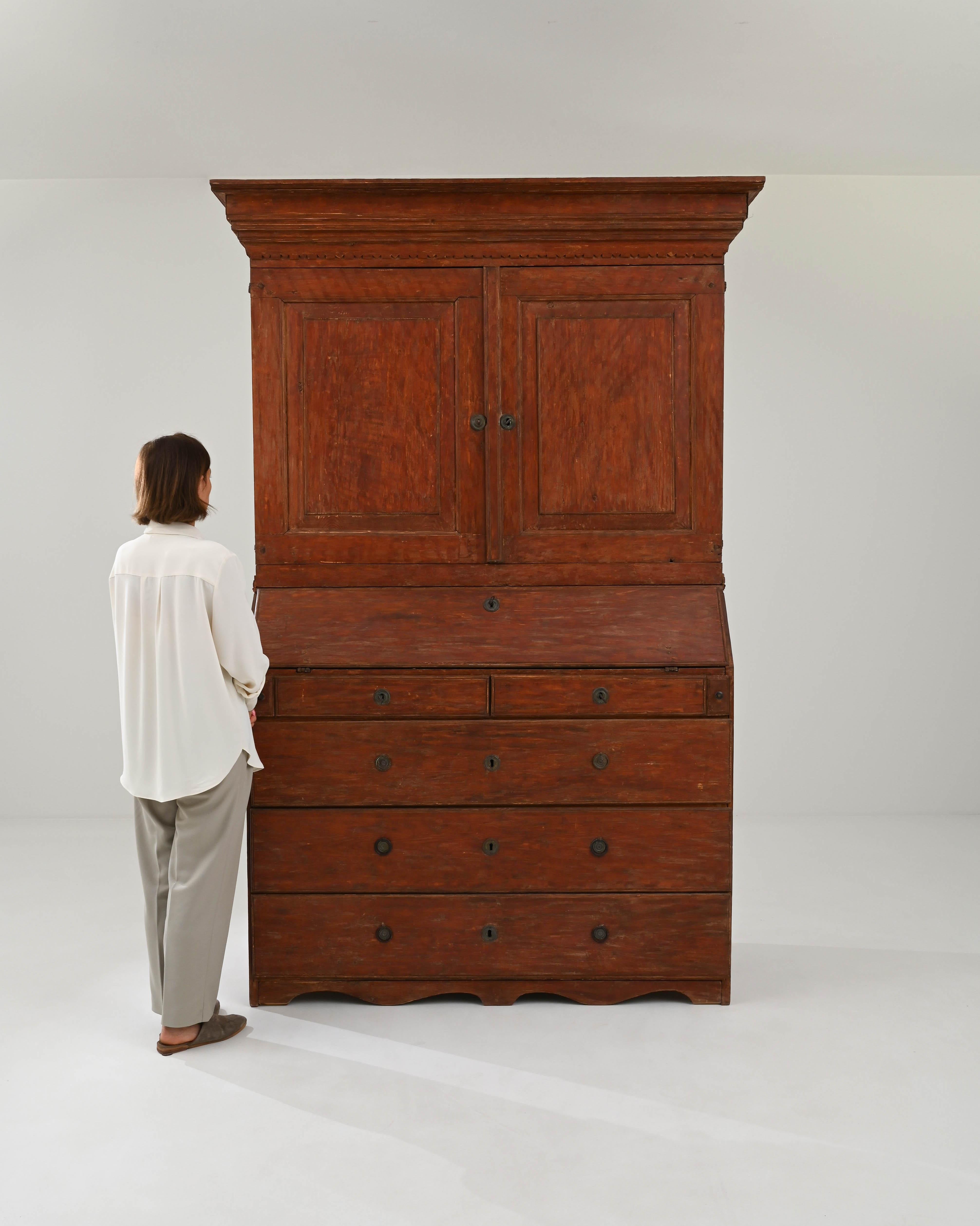 Gustavian 1820s Swedish Wooden Desk For Sale