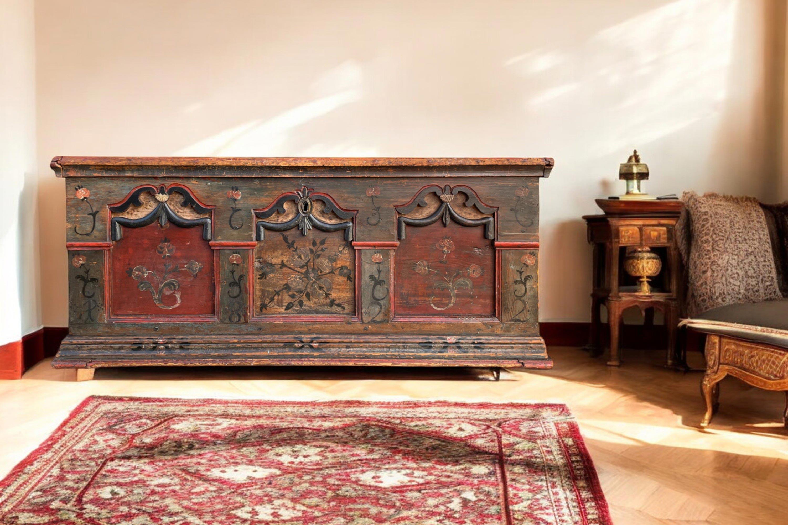 1822 Blue Floral Painted Alpine Chest For Sale 2