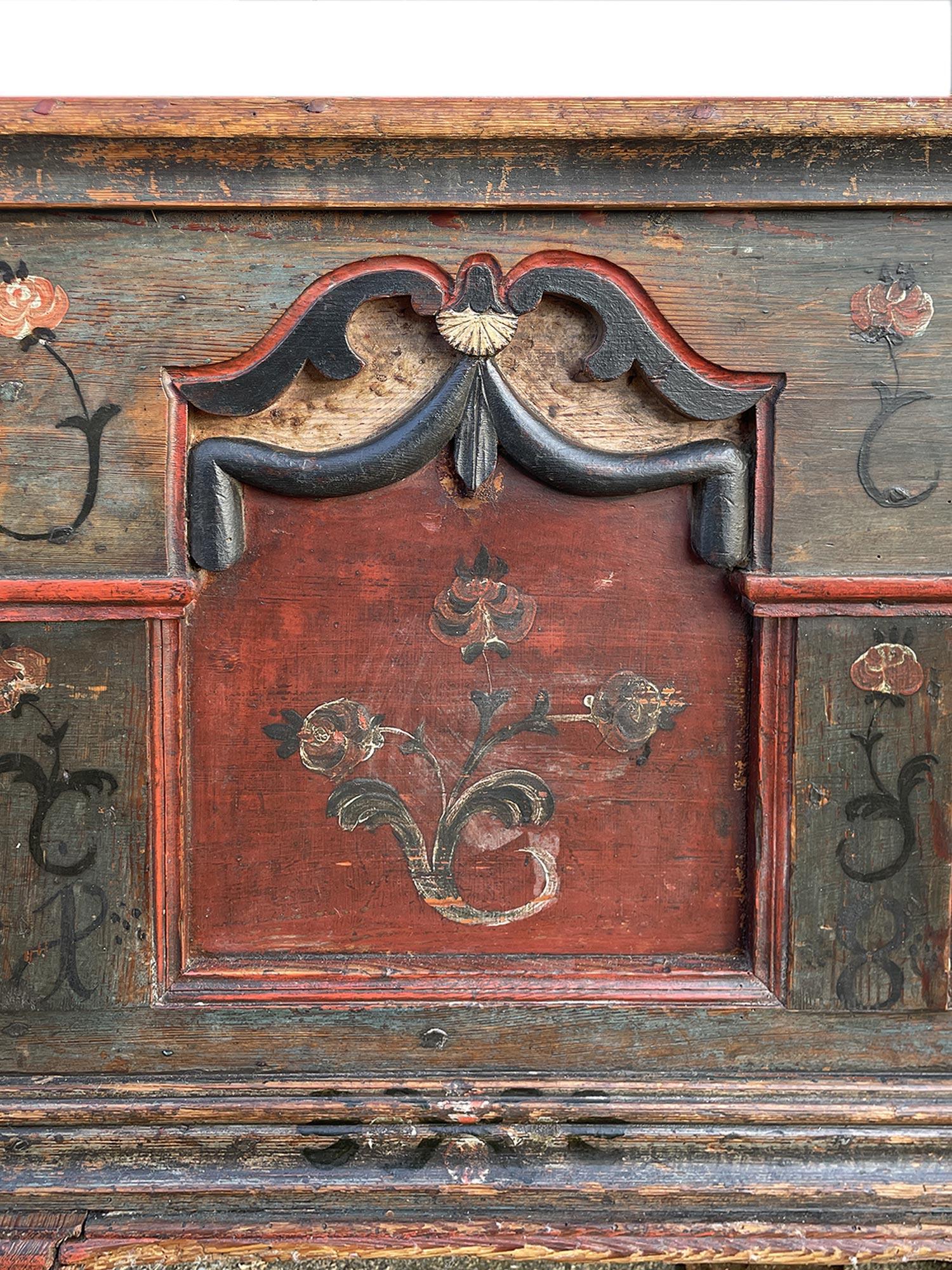 1822 Blue Floral Painted Alpine Chest For Sale 6
