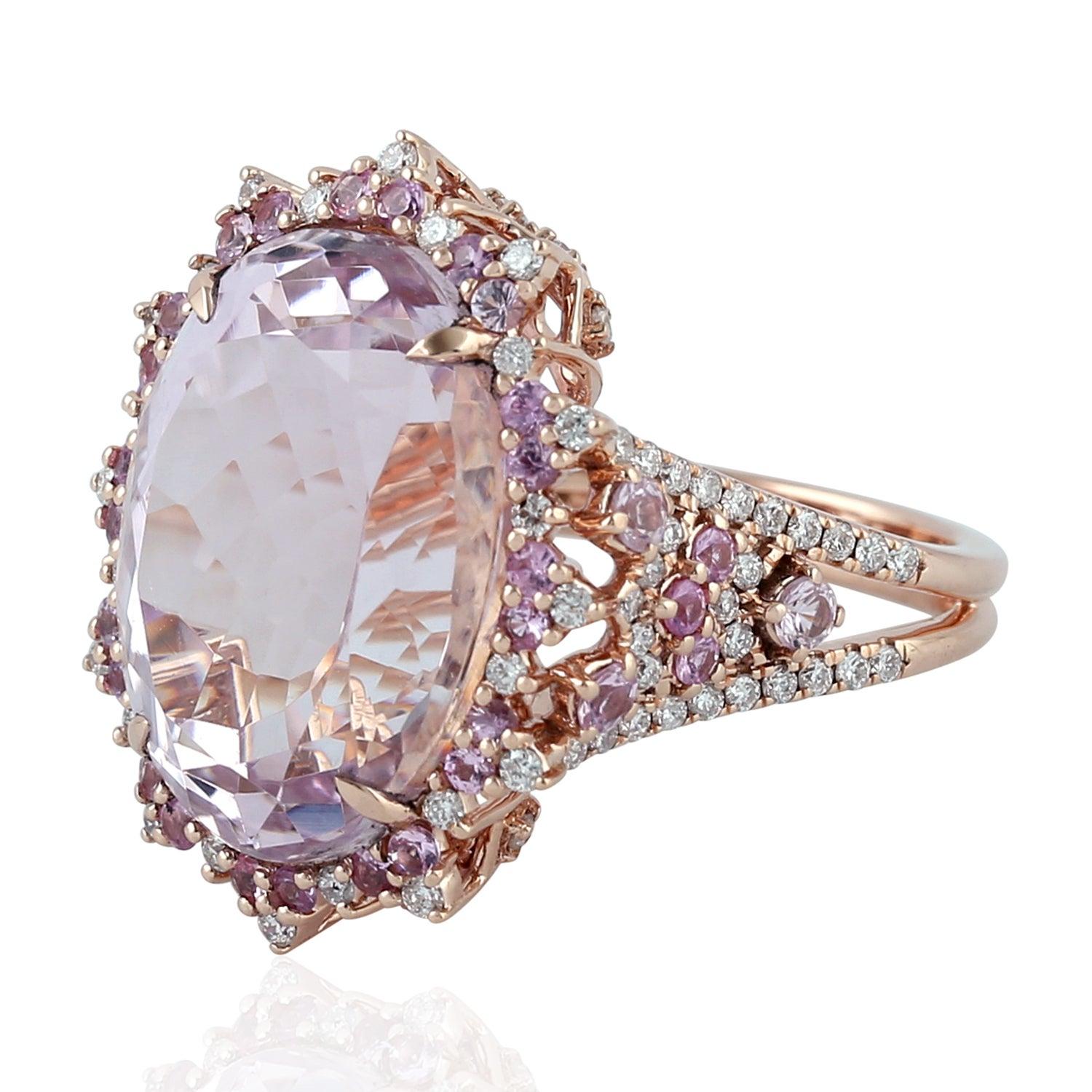 For Sale:  18.22 Carat Kunzite Diamond 18 Karat Gold Ring 3