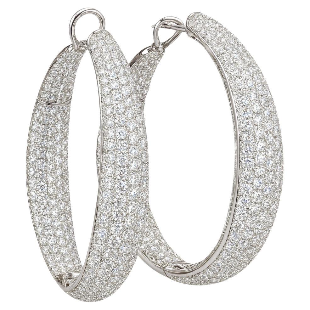 18,25 Karat Diamant-Reifenohrringe aus 18 Karat Weißgold im Angebot
