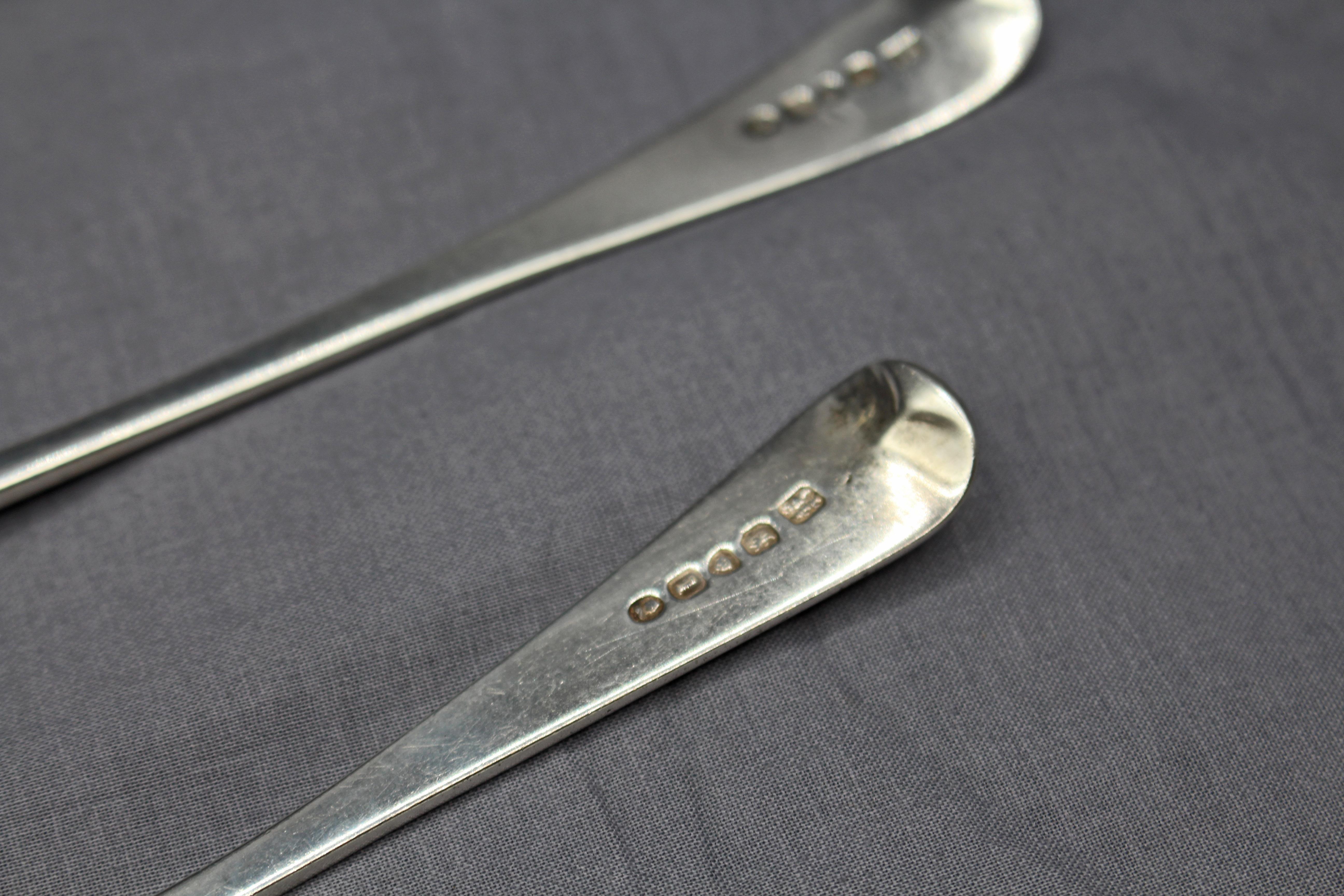 Early 19th Century 1826 Sterling Silver Near Pair of Engraved Old English Serving Spoons For Sale