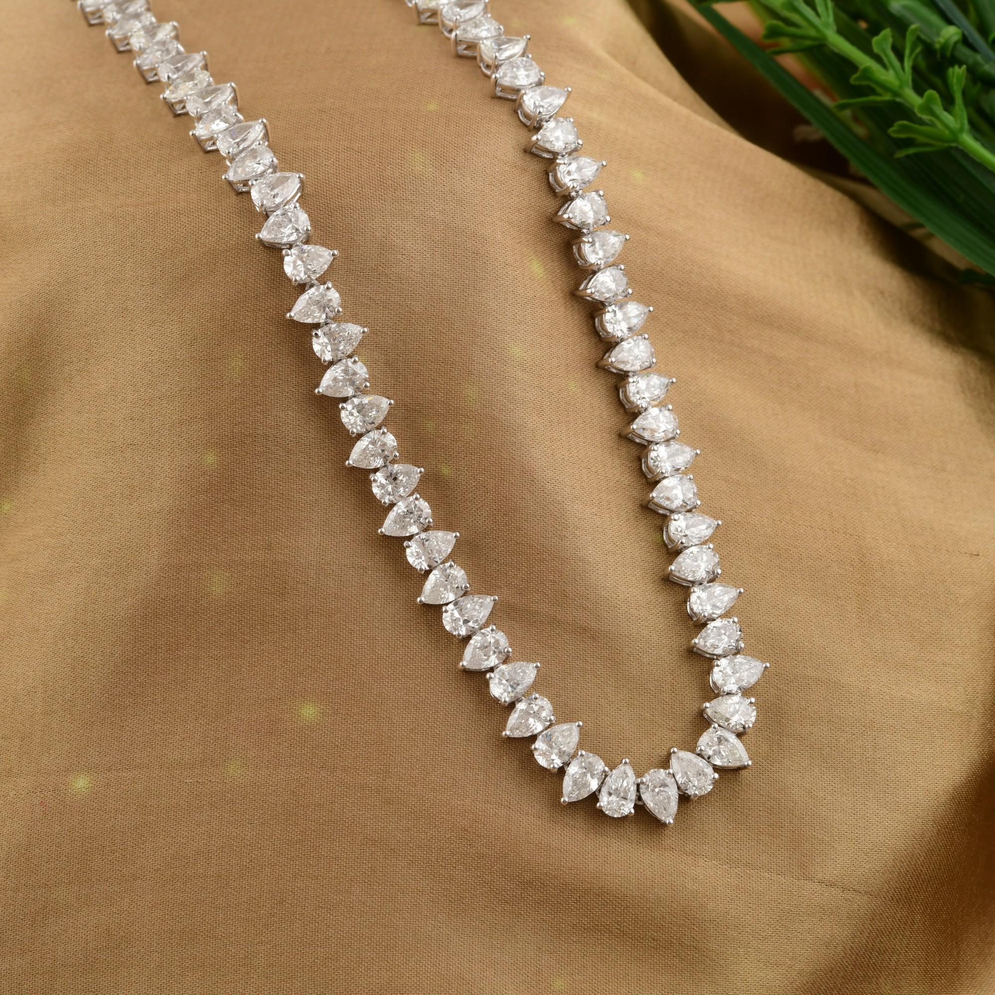 18.27 Carat Pear Cut Diamond Tennis Necklace 18 Karat Solid White Gold Neuf - En vente à Diera, Dubai