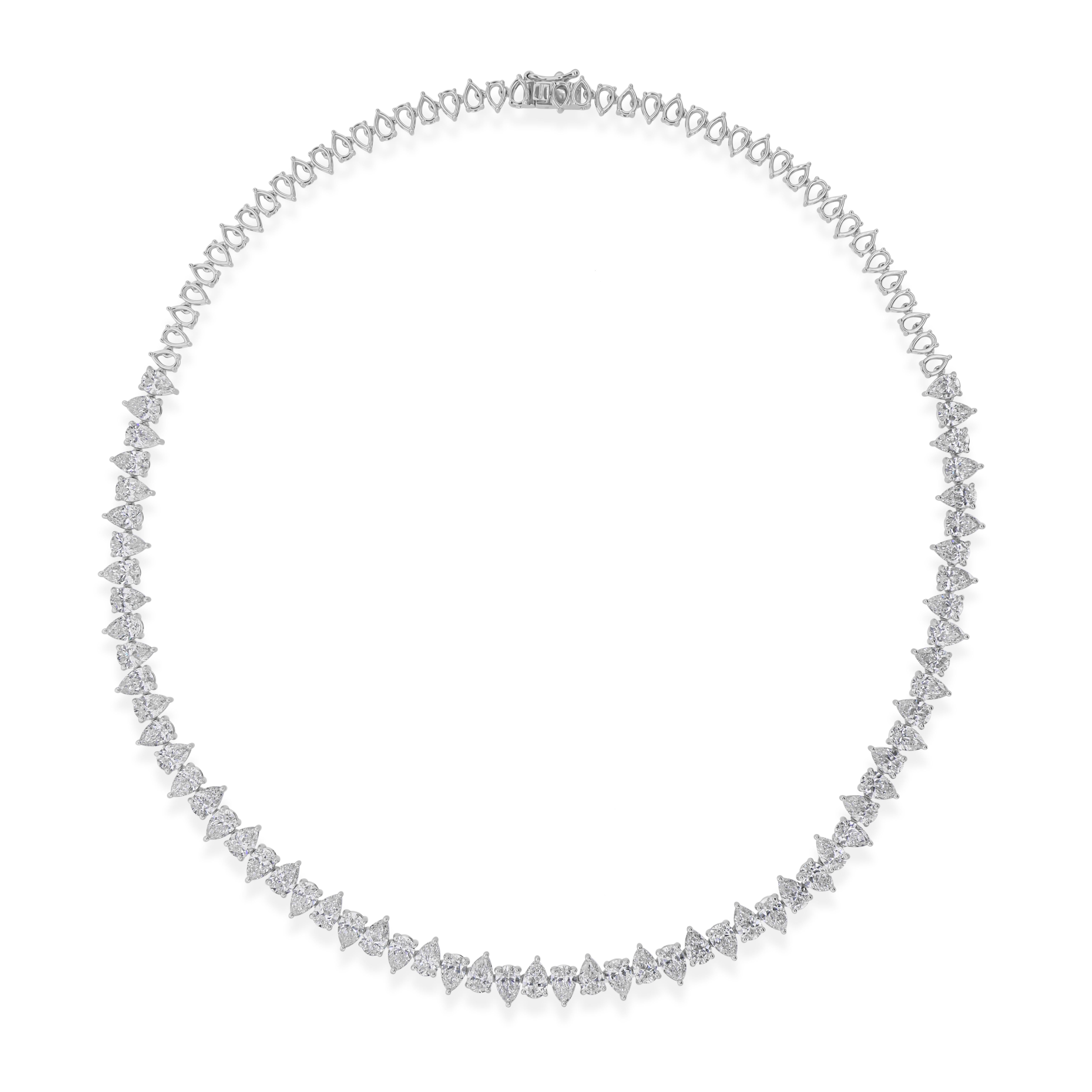 18.27 Carat Pear Cut Diamond Tennis Necklace 18 Karat Solid White Gold Pour femmes en vente