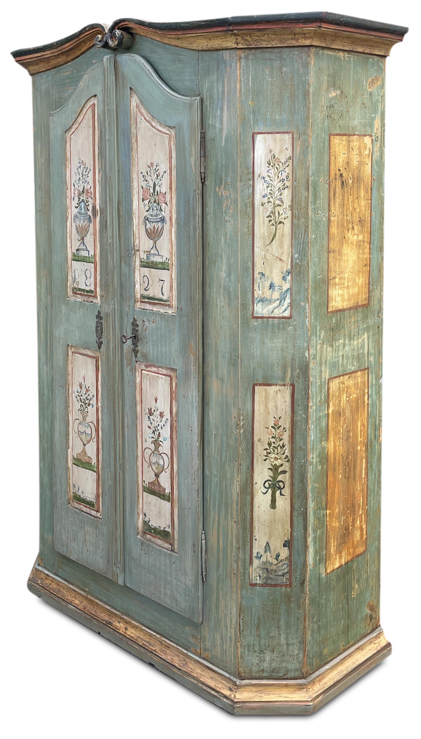 1827 Armario Pintado Floral Verde Claro en Bueno Estado en Vo', Veneto